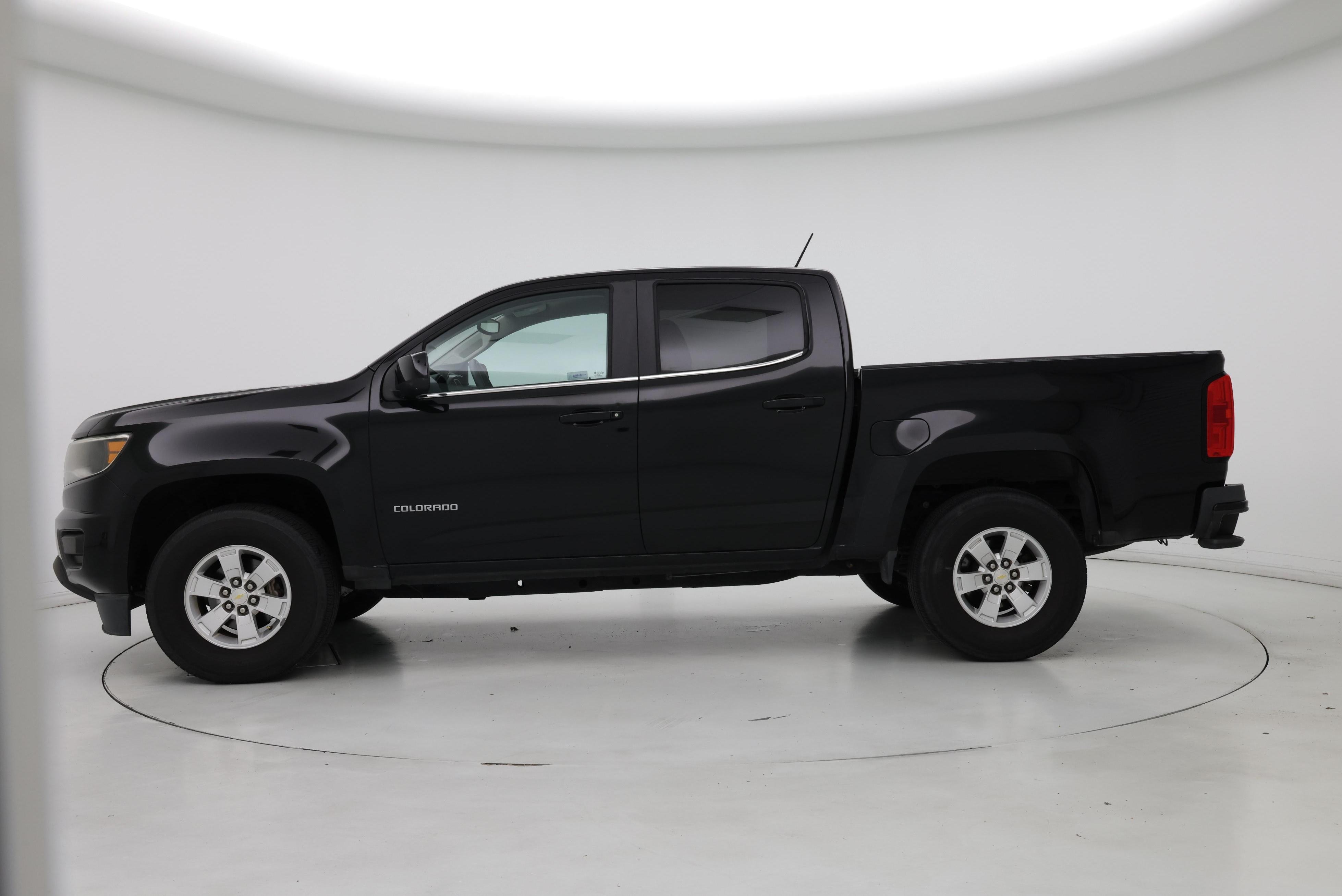 Thumbnail: 2015 Chevrolet Colorado - 3