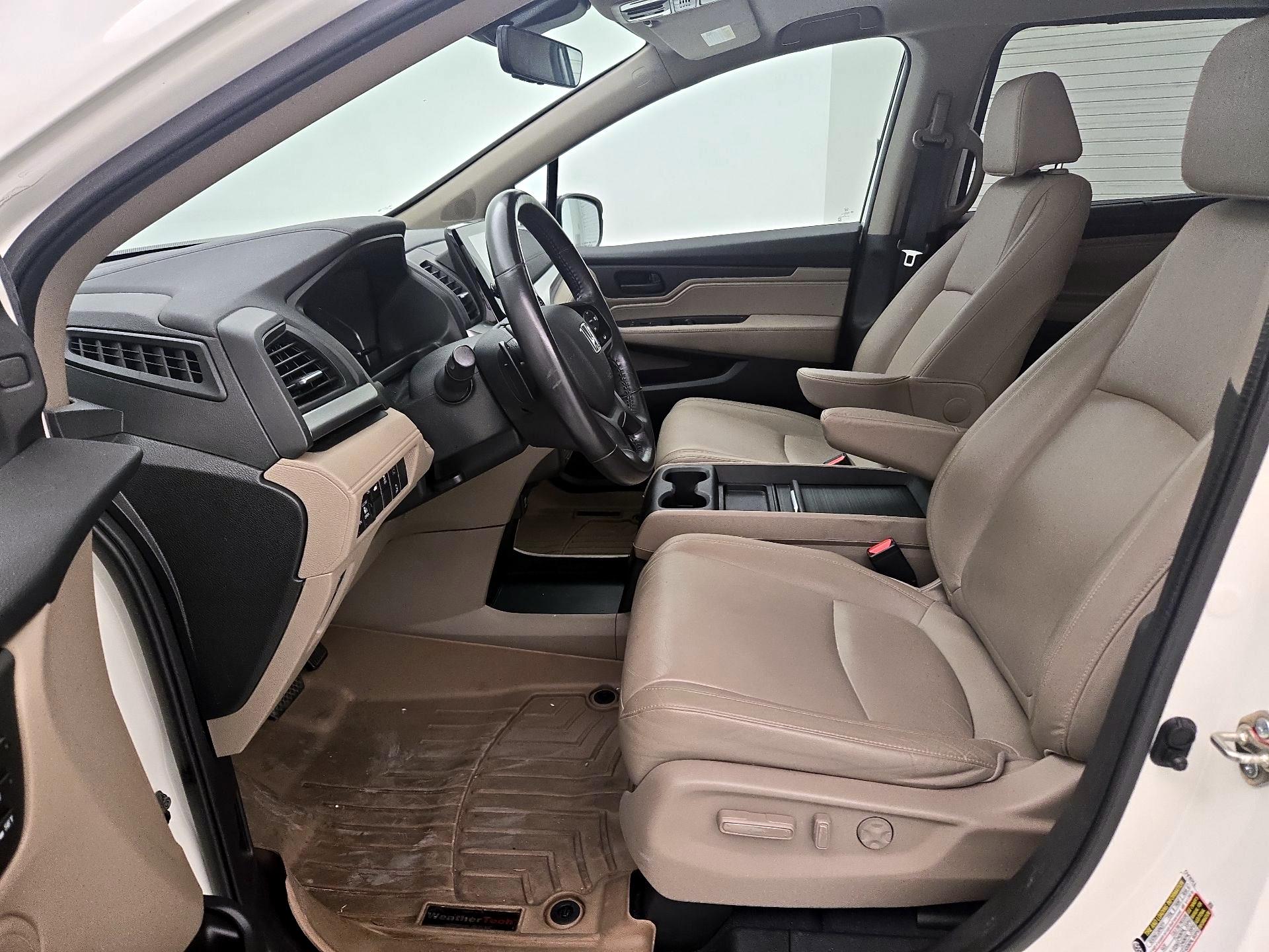 Thumbnail: 2018 Honda Odyssey - 11