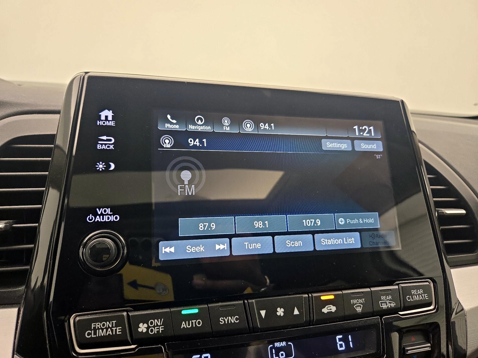 Thumbnail: 2018 Honda Odyssey - 16