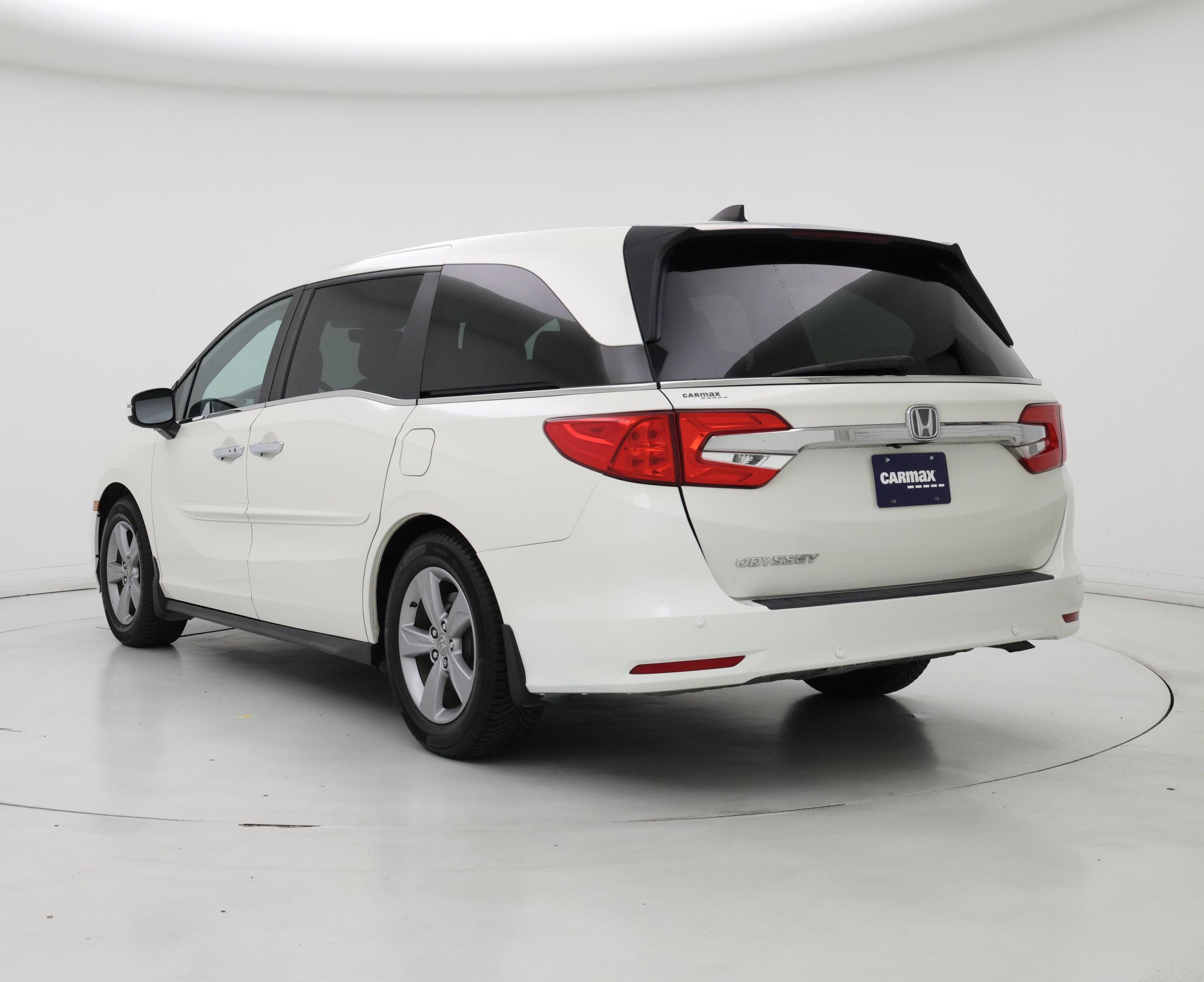 Thumbnail: 2018 Honda Odyssey - 2