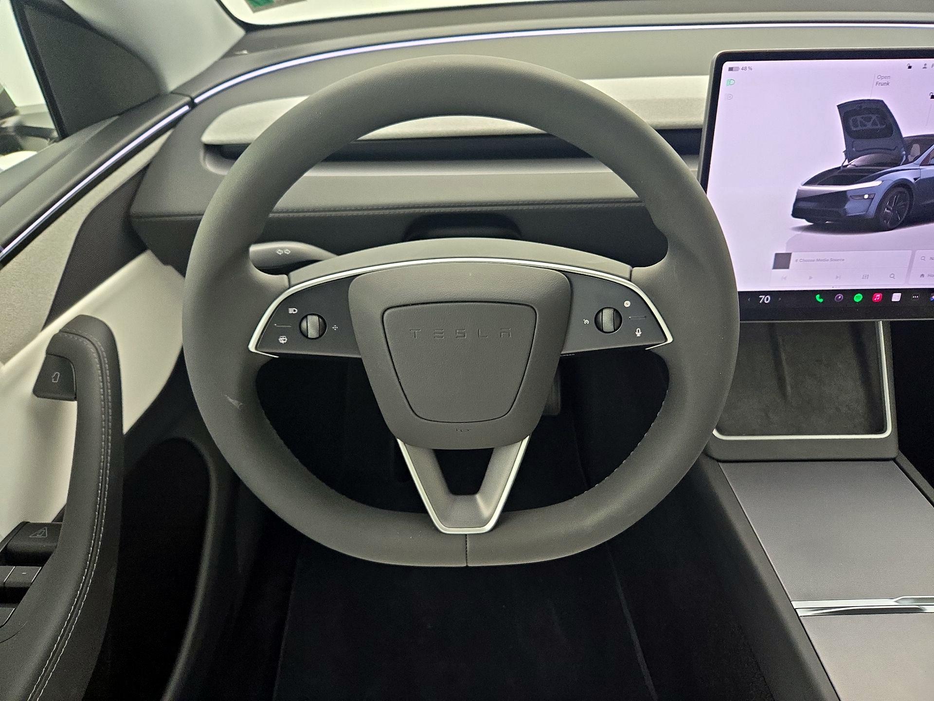 Thumbnail: 2026 Tesla Model Y - 10