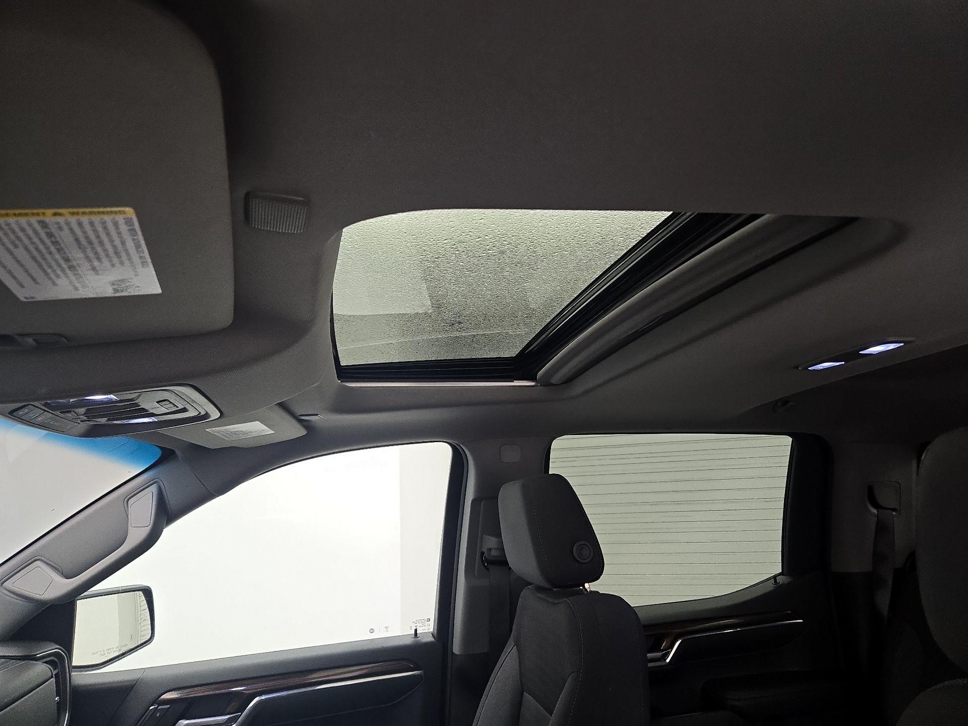 Thumbnail: 2024 Chevrolet Silverado 1500 - 20