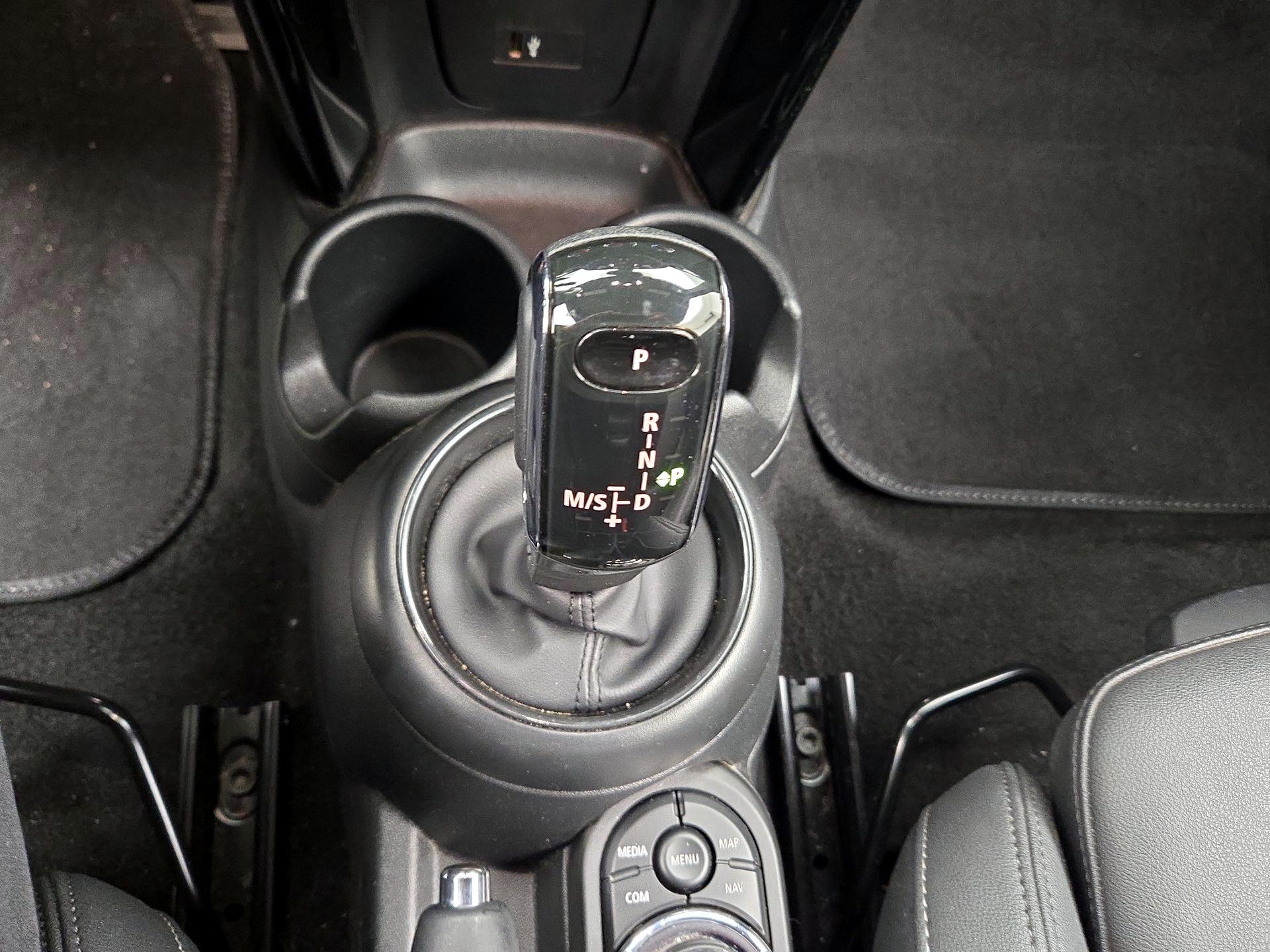 Thumbnail: 2024 MINI Cooper - 18