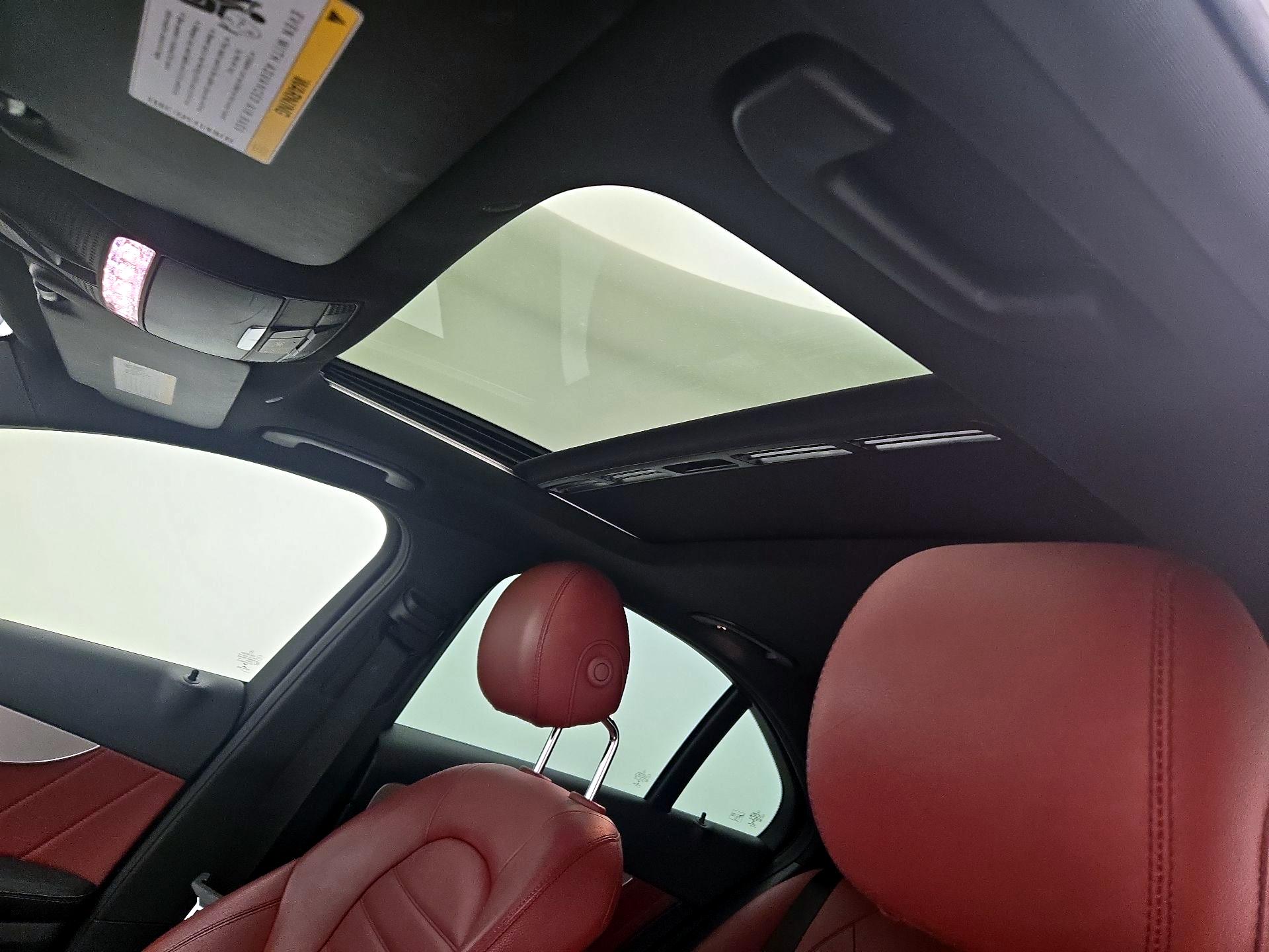 Thumbnail: 2019 Mercedes-Benz C-Class - 19