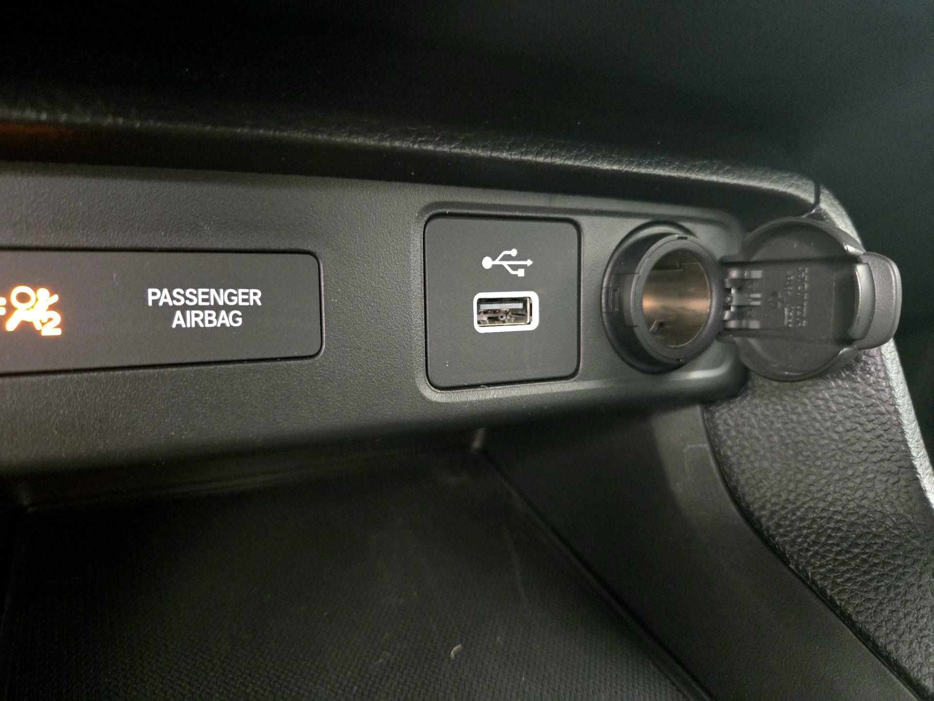 Thumbnail: 2024 Honda Civic - 18