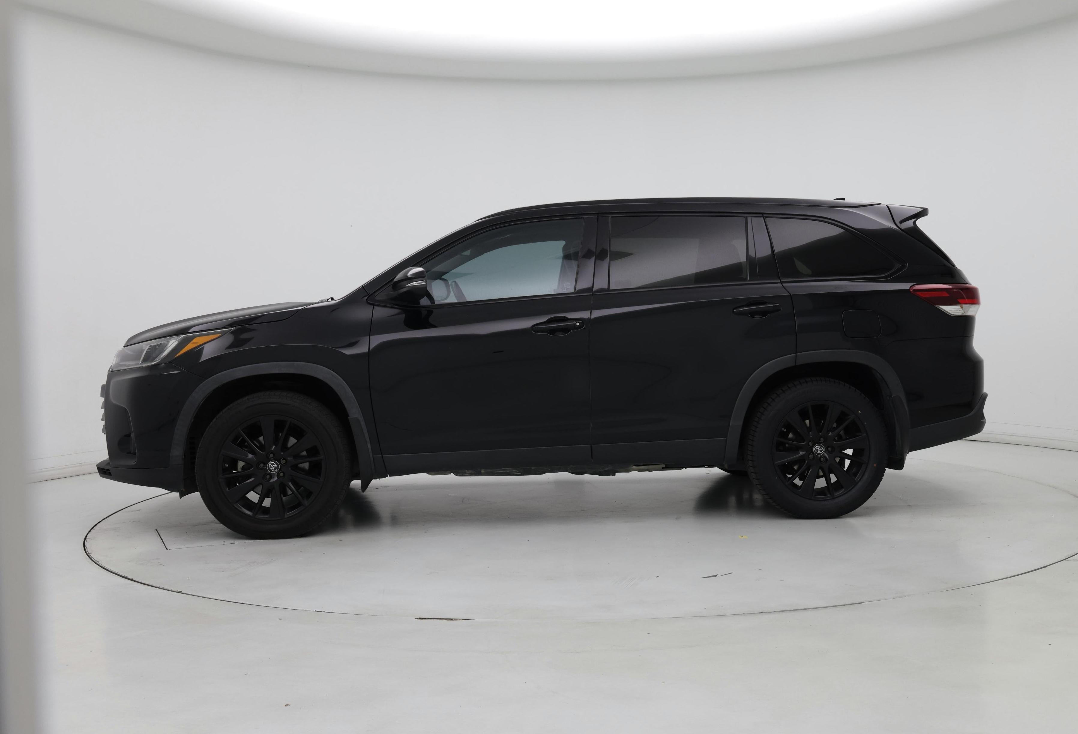 Thumbnail: 2019 Toyota Highlander - 3