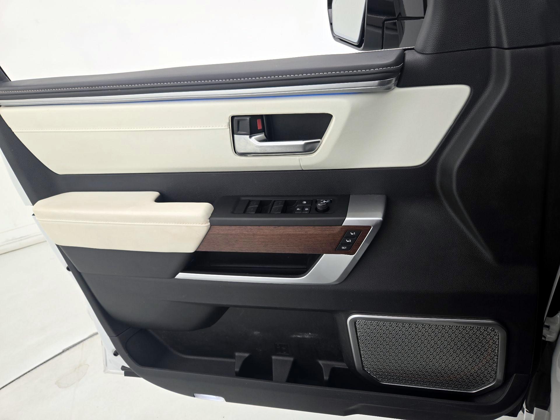 Thumbnail: 2024 Toyota Sequoia - 12