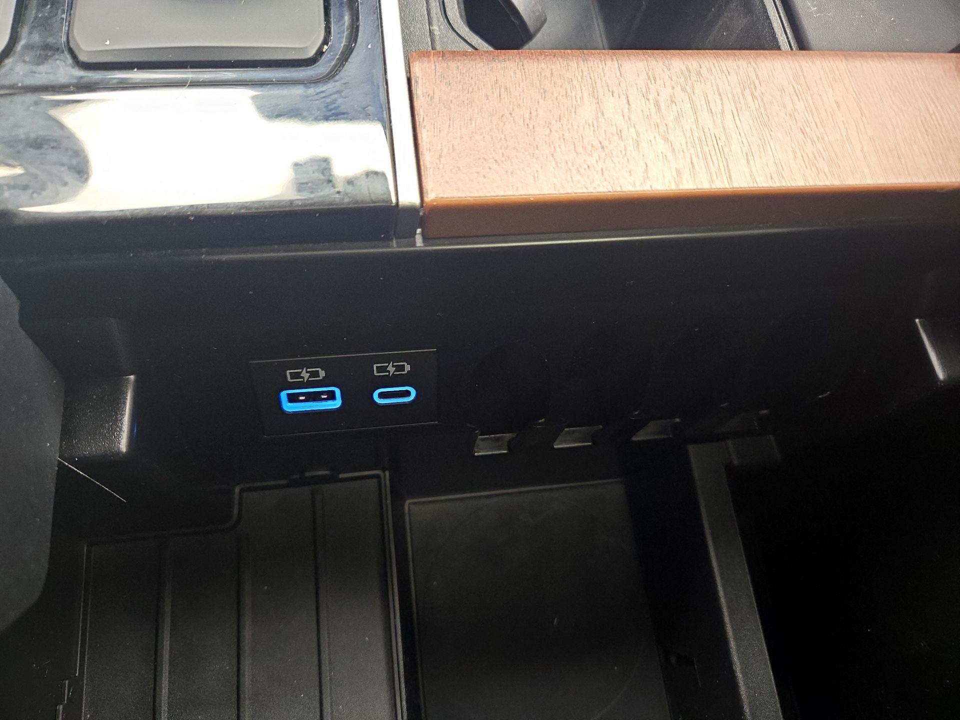 Thumbnail: 2024 Toyota Sequoia - 18