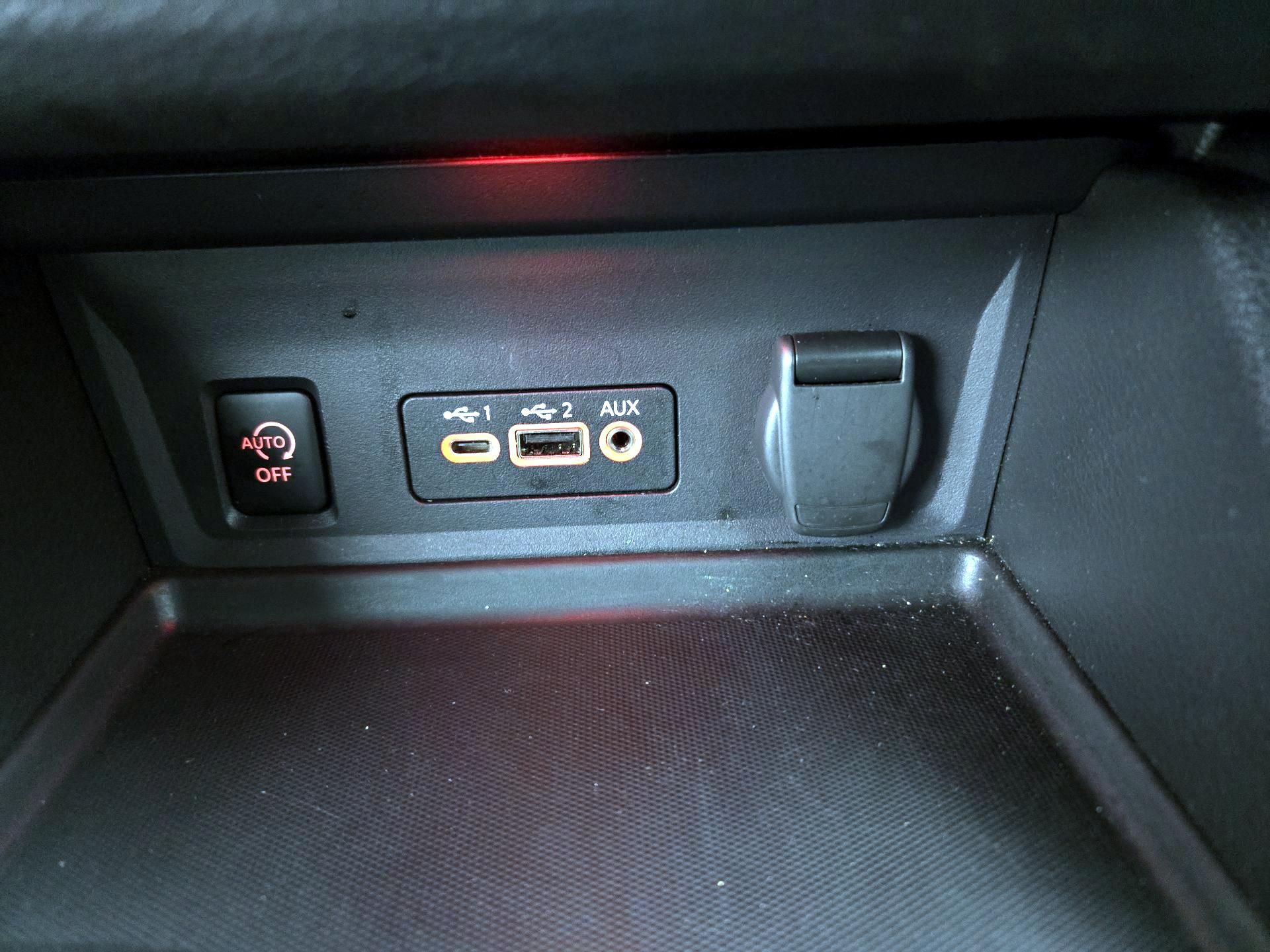 Thumbnail: 2024 Nissan Sentra - 18