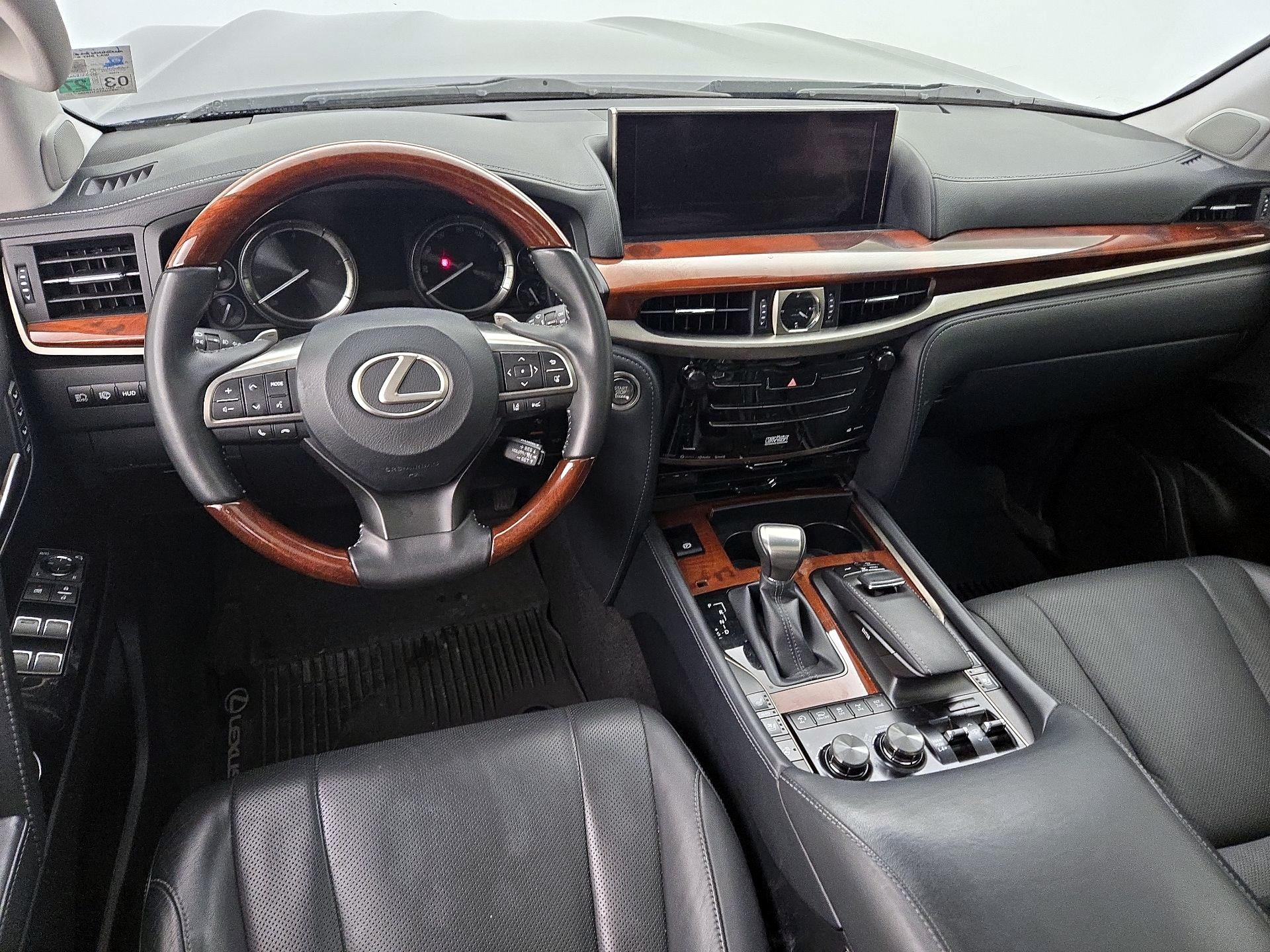 Thumbnail: 2019 Lexus LX - 9