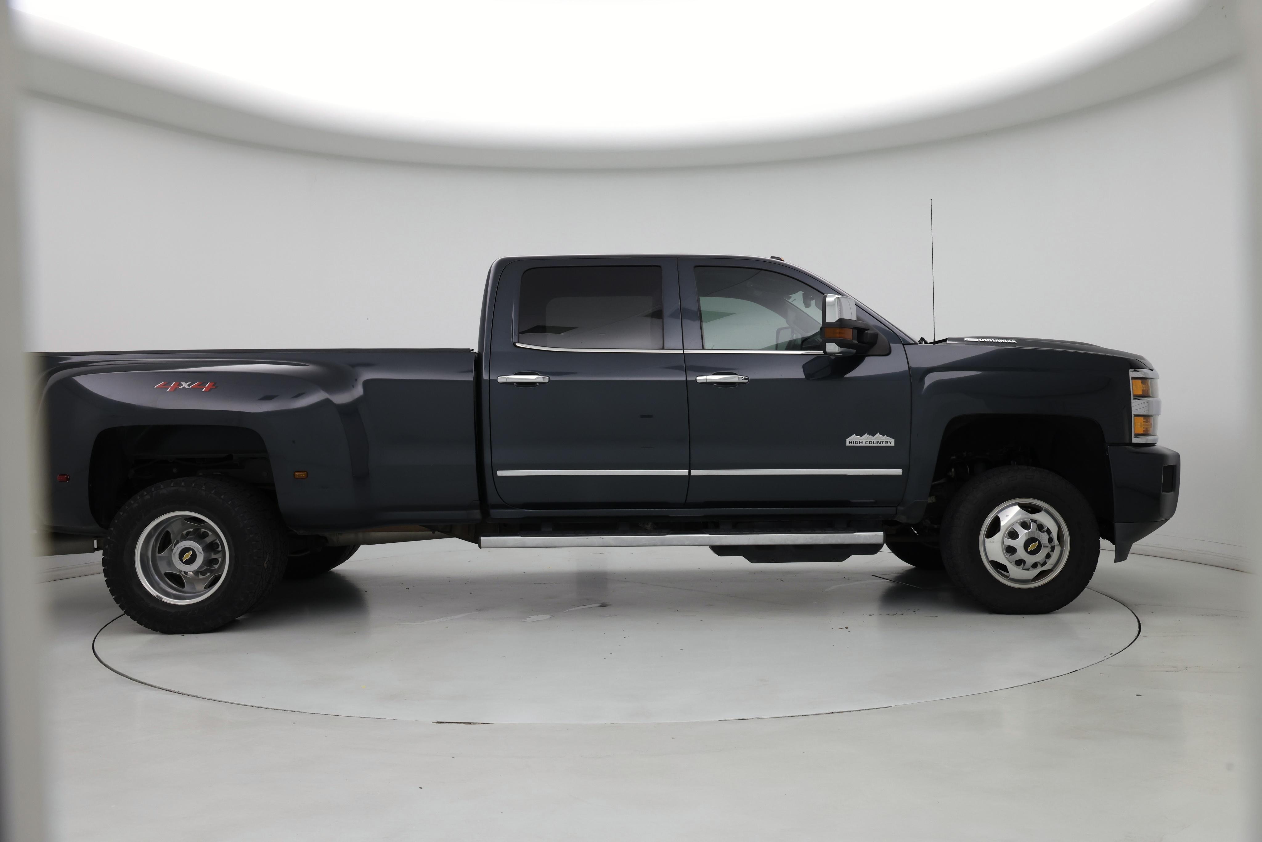 Thumbnail: 2018 Chevrolet Silverado 3500 - 7