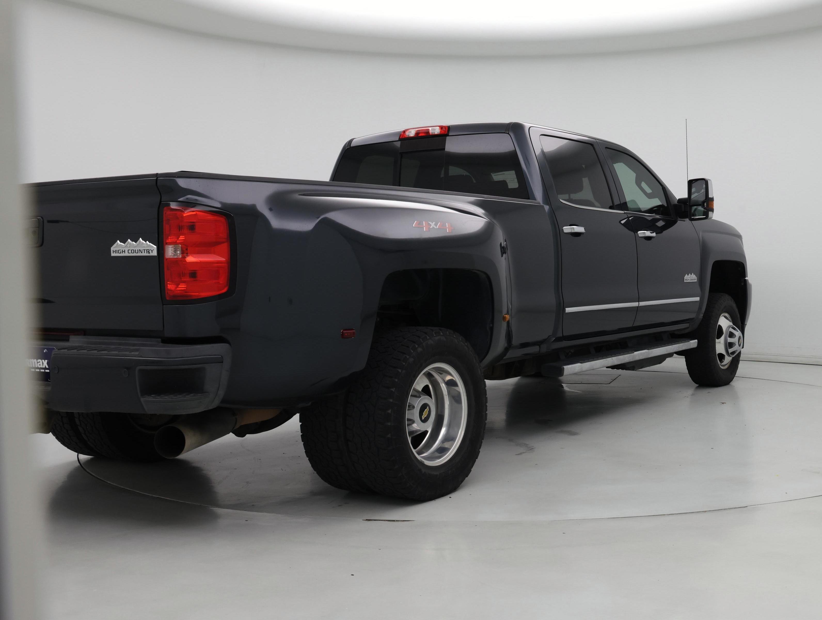 Thumbnail: 2018 Chevrolet Silverado 3500 - 8