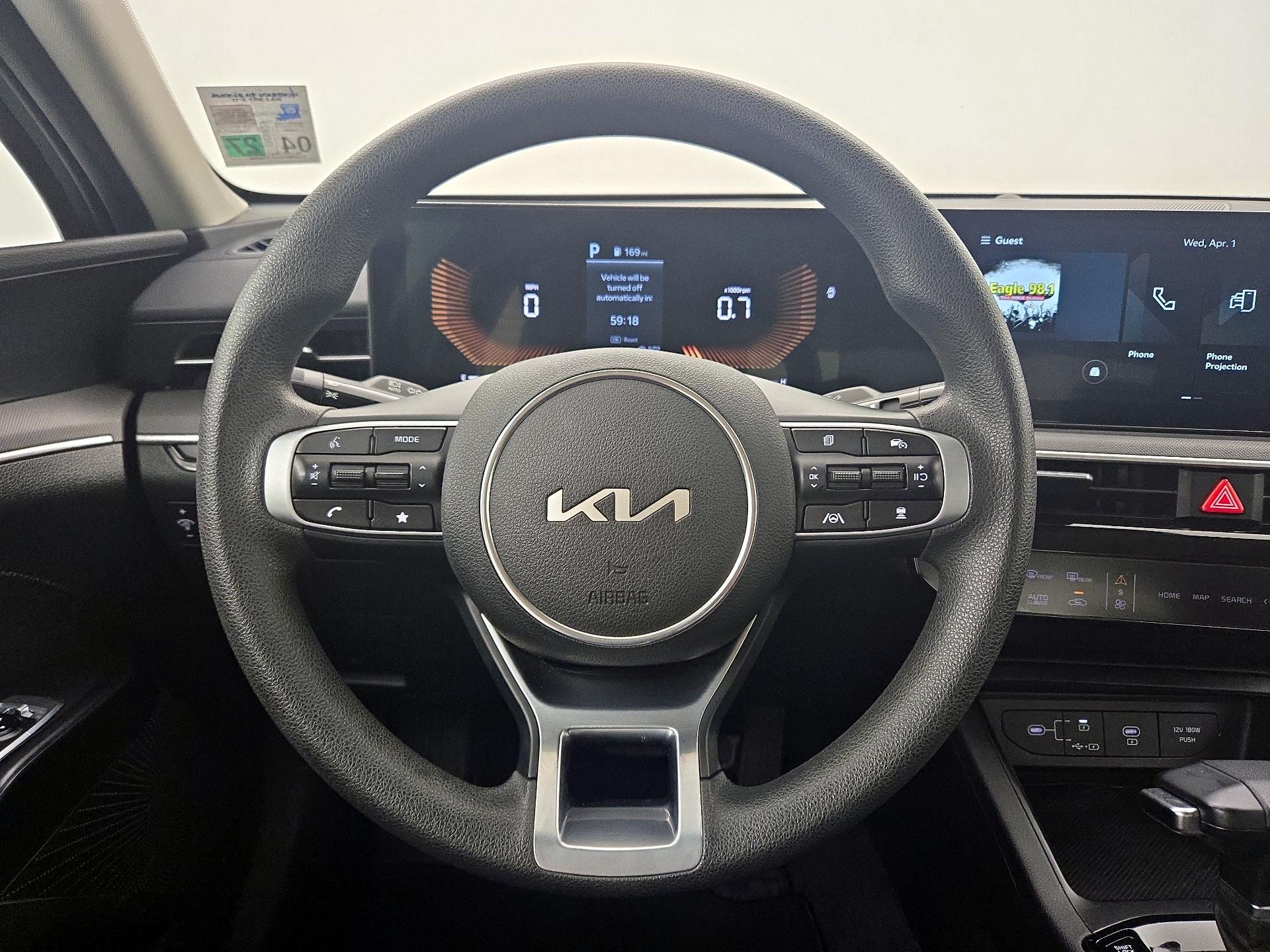 Thumbnail: 2025 Kia K5 - 10