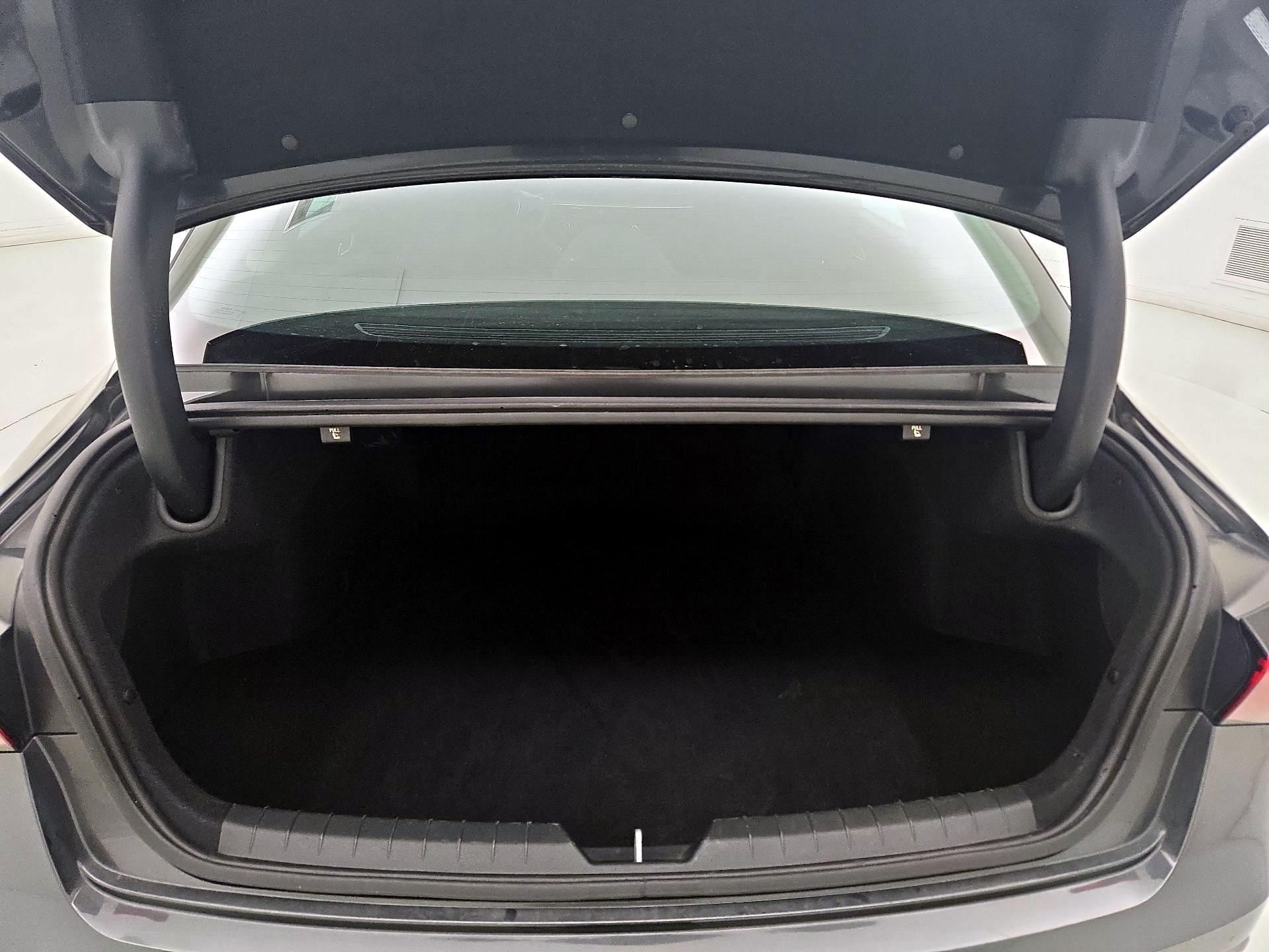 Thumbnail: 2025 Kia K5 - 20