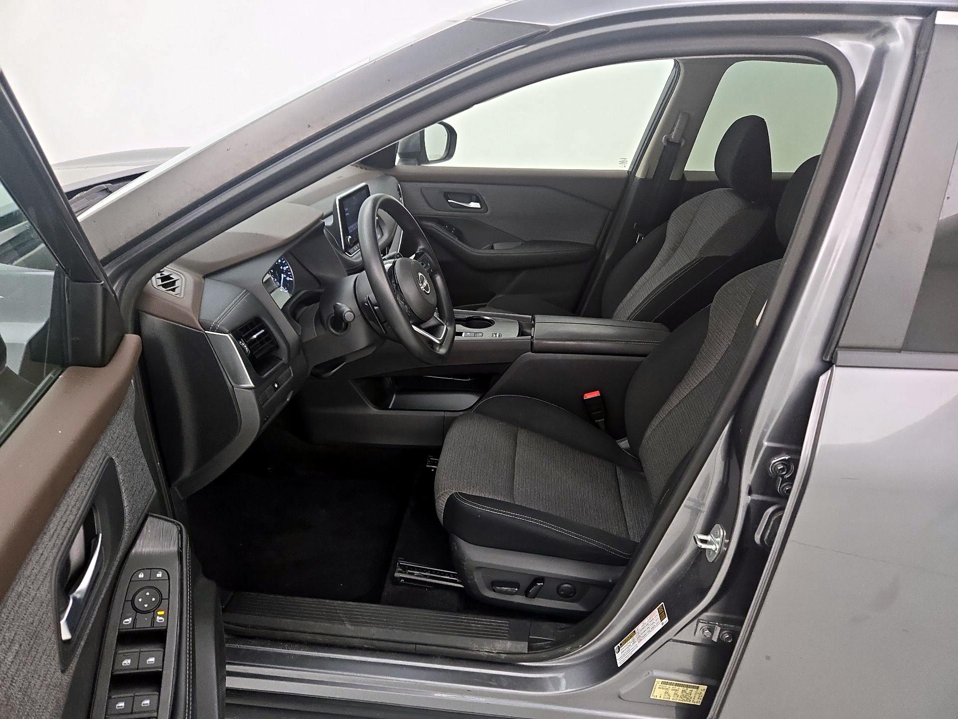 Thumbnail: 2022 Nissan Rogue - 11