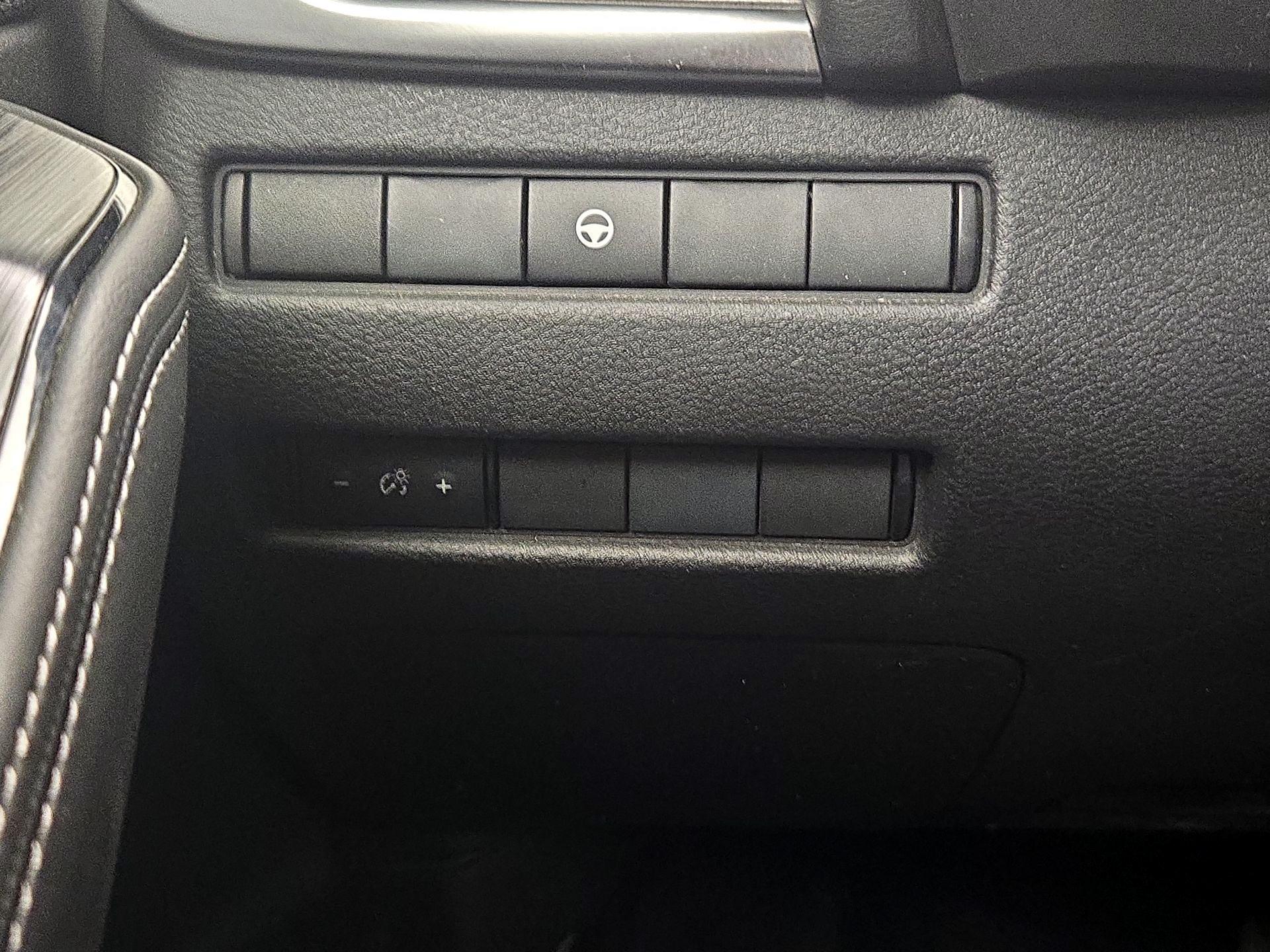 Thumbnail: 2022 Nissan Rogue - 13