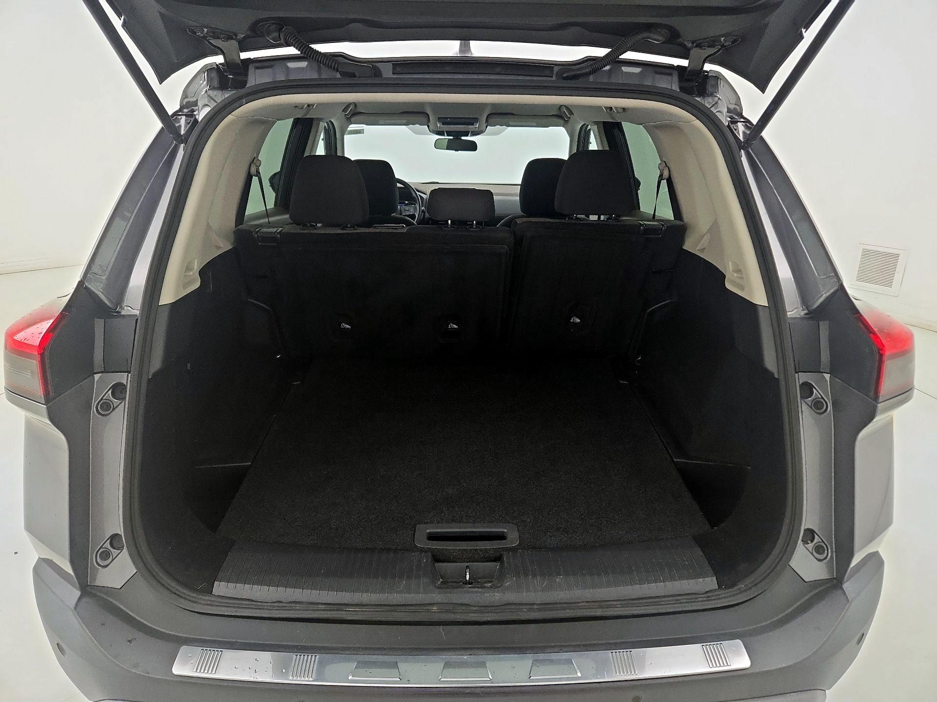 Thumbnail: 2022 Nissan Rogue - 20