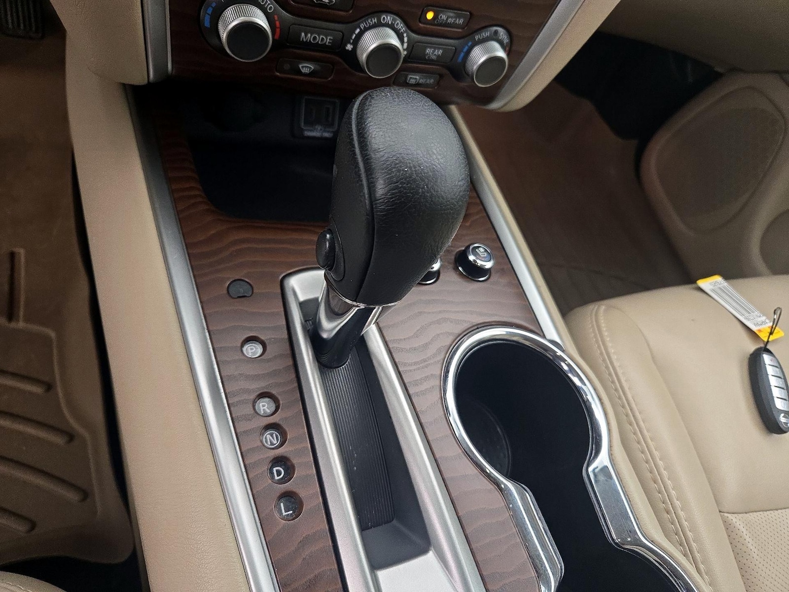 2019 Nissan Pathfinder Platinum - Photo 19