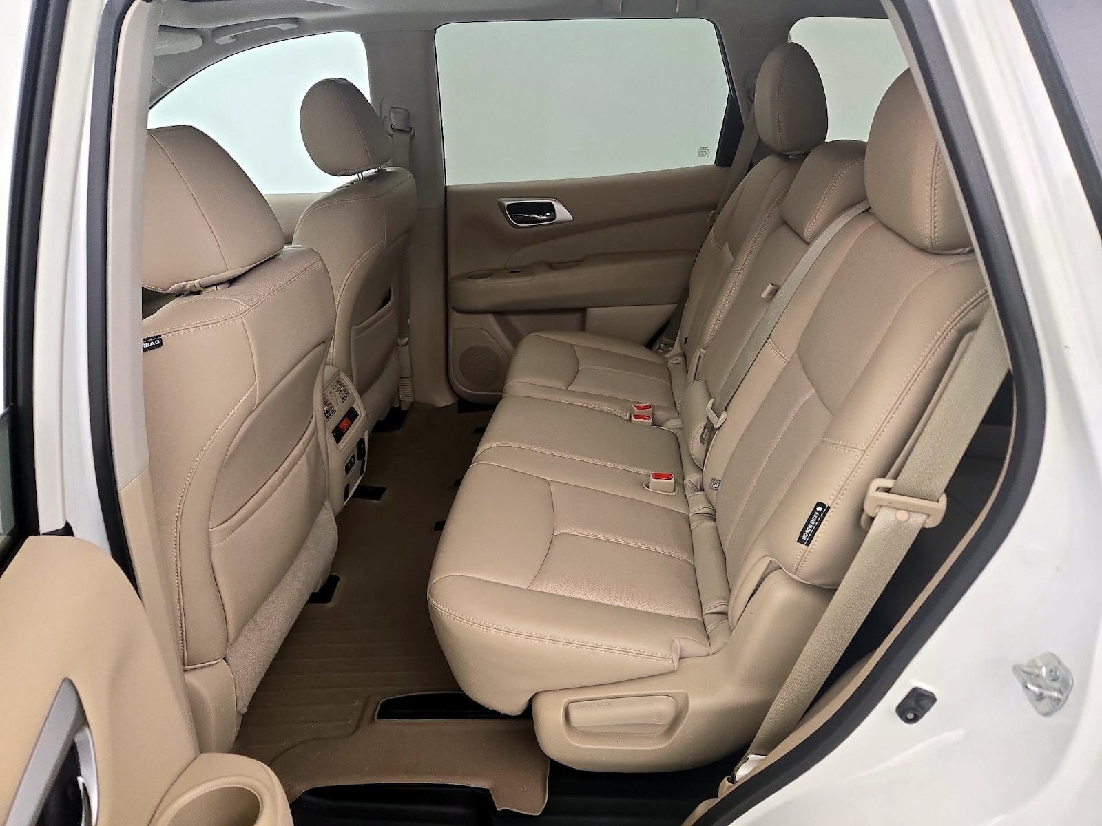 2019 Nissan Pathfinder Platinum - Photo 22