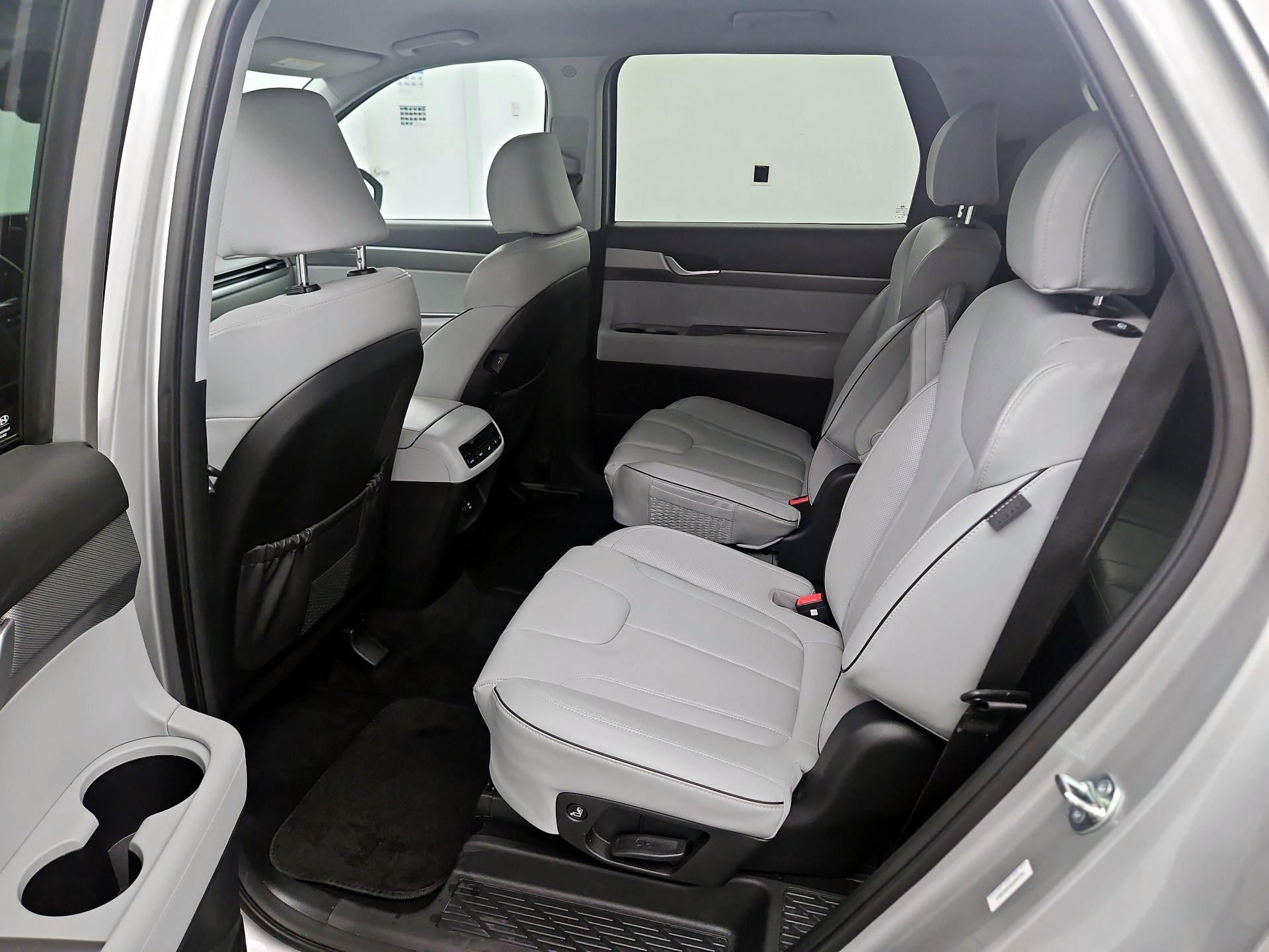 Thumbnail: 2025 Hyundai Palisade - 16