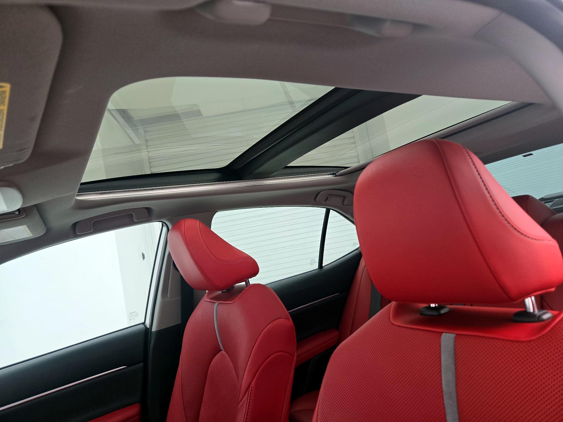 Thumbnail: 2020 Toyota Camry - 20