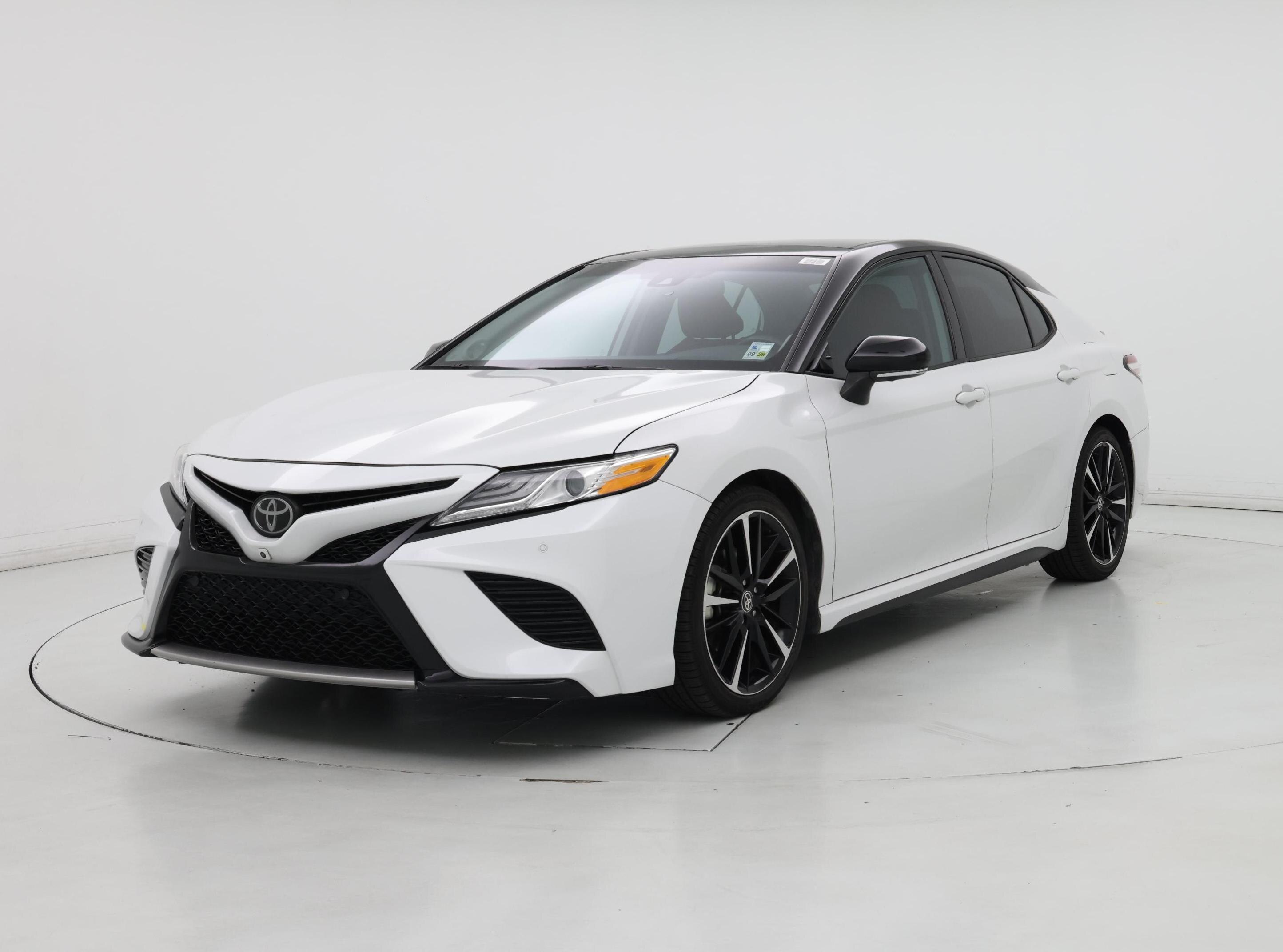 Thumbnail: 2020 Toyota Camry - 4