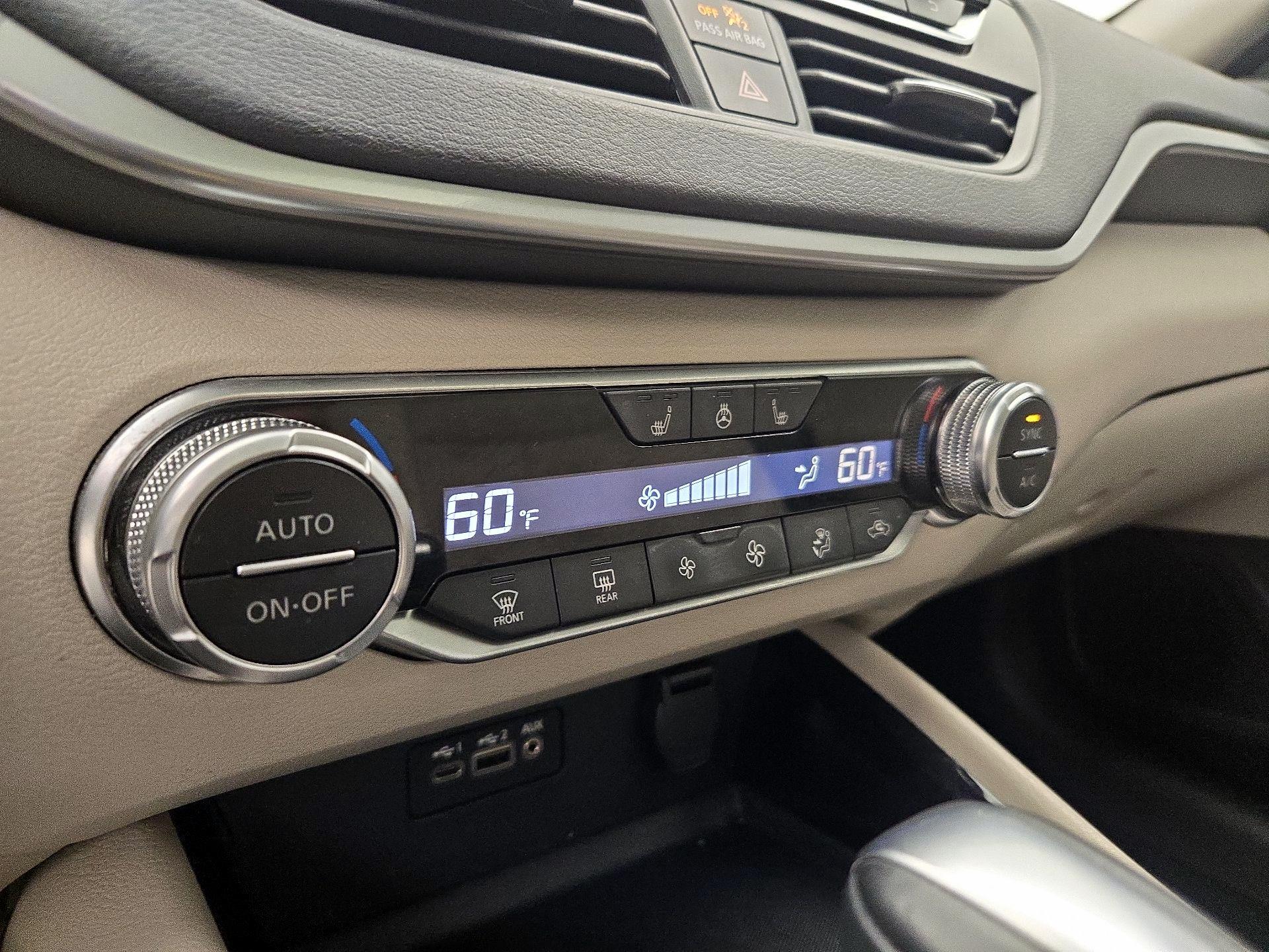 Thumbnail: 2020 Nissan Altima - 16