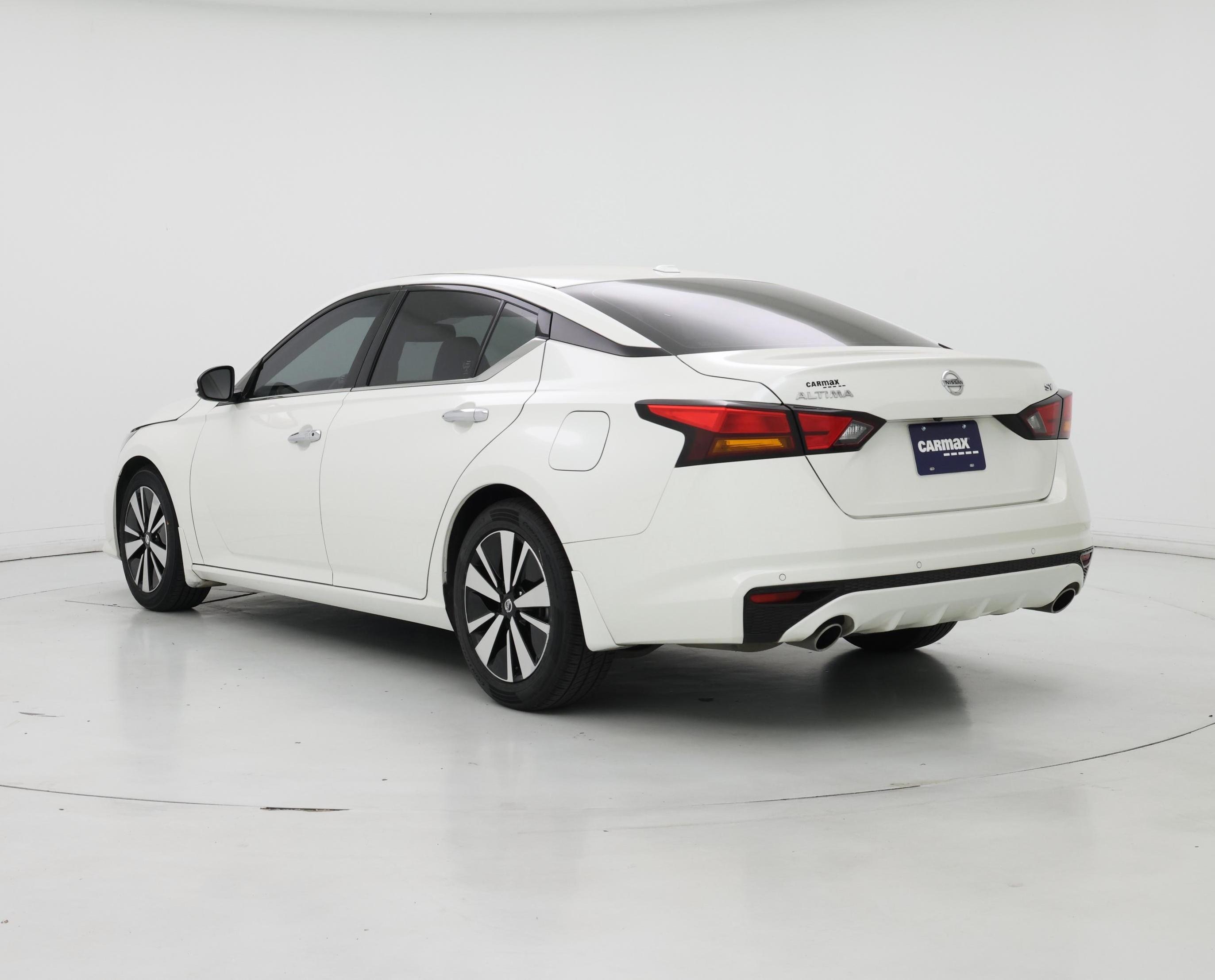 Thumbnail: 2020 Nissan Altima - 2