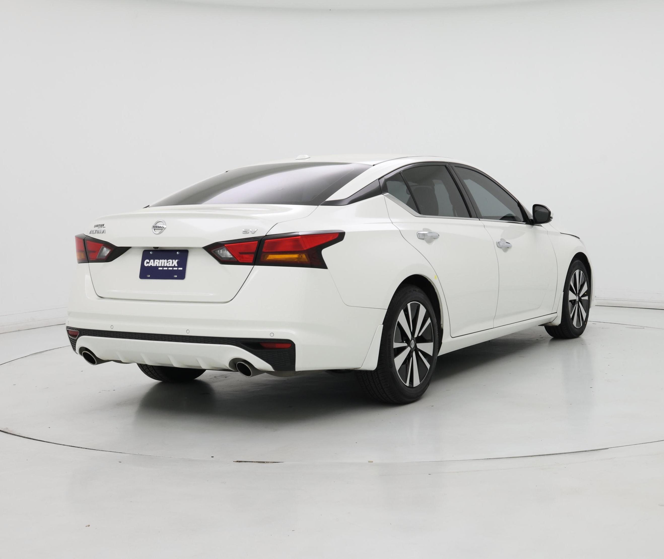 Thumbnail: 2020 Nissan Altima - 8