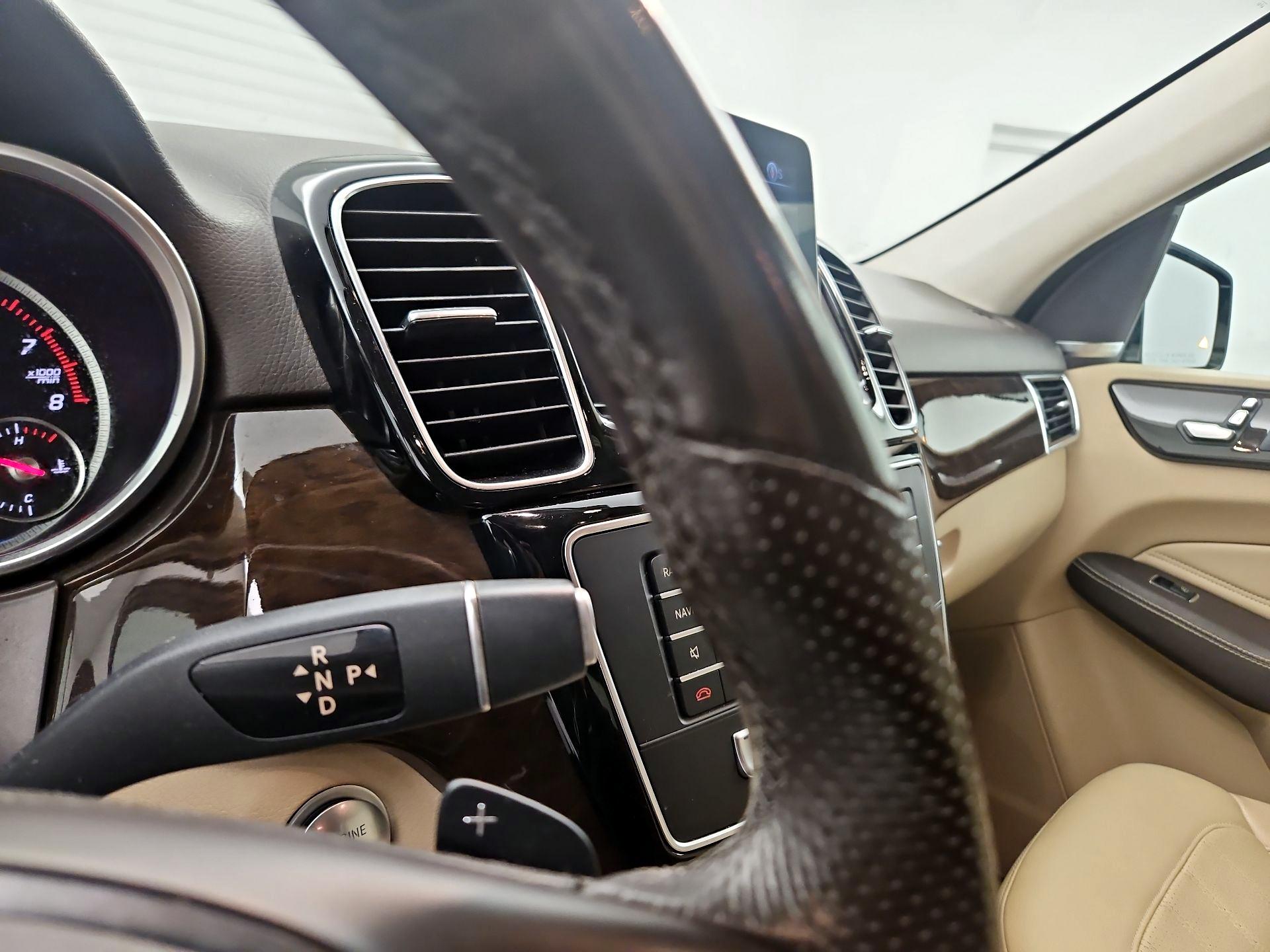 Thumbnail: 2018 Mercedes-Benz GLE - 15