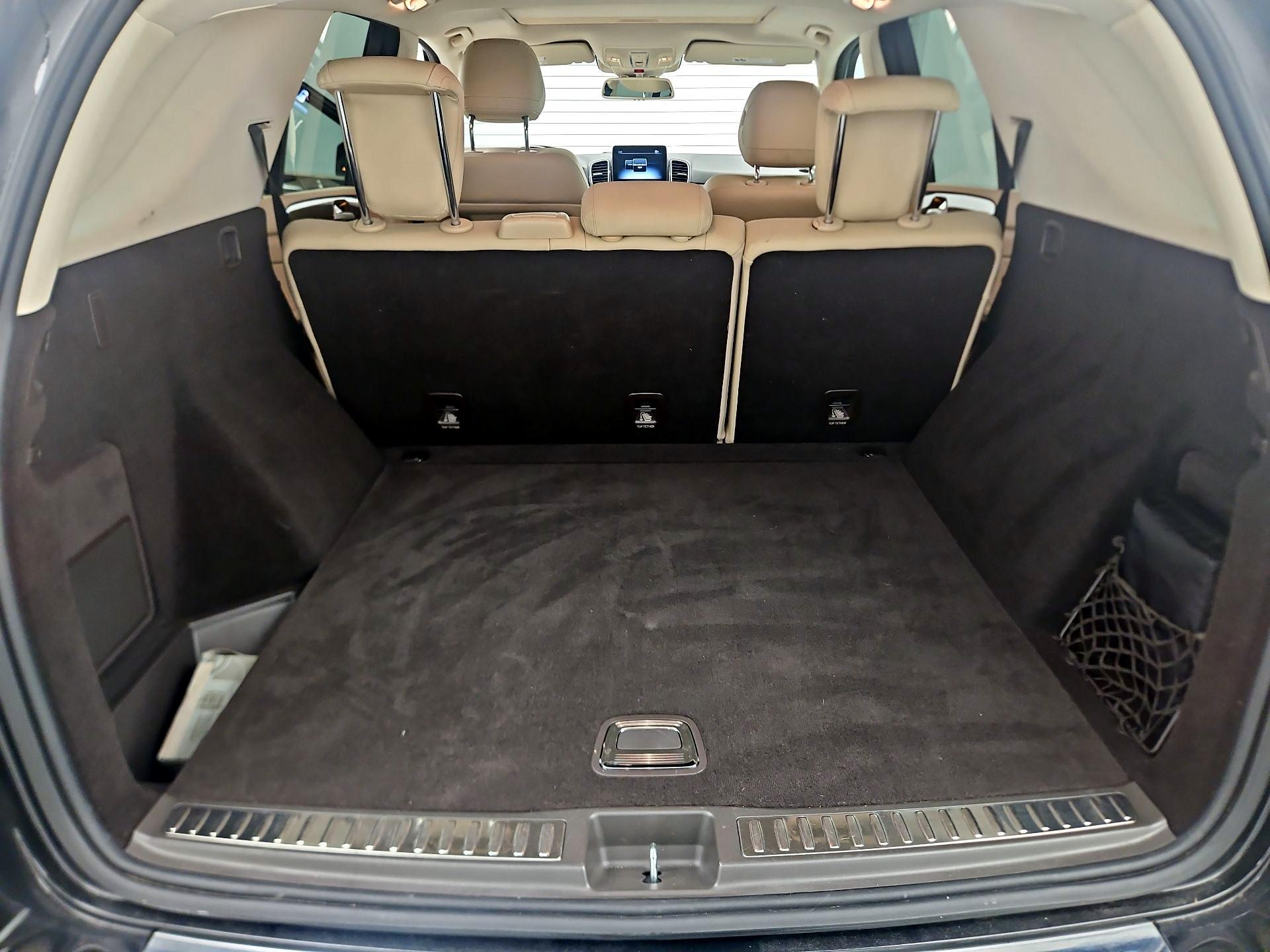 Thumbnail: 2018 Mercedes-Benz GLE - 17