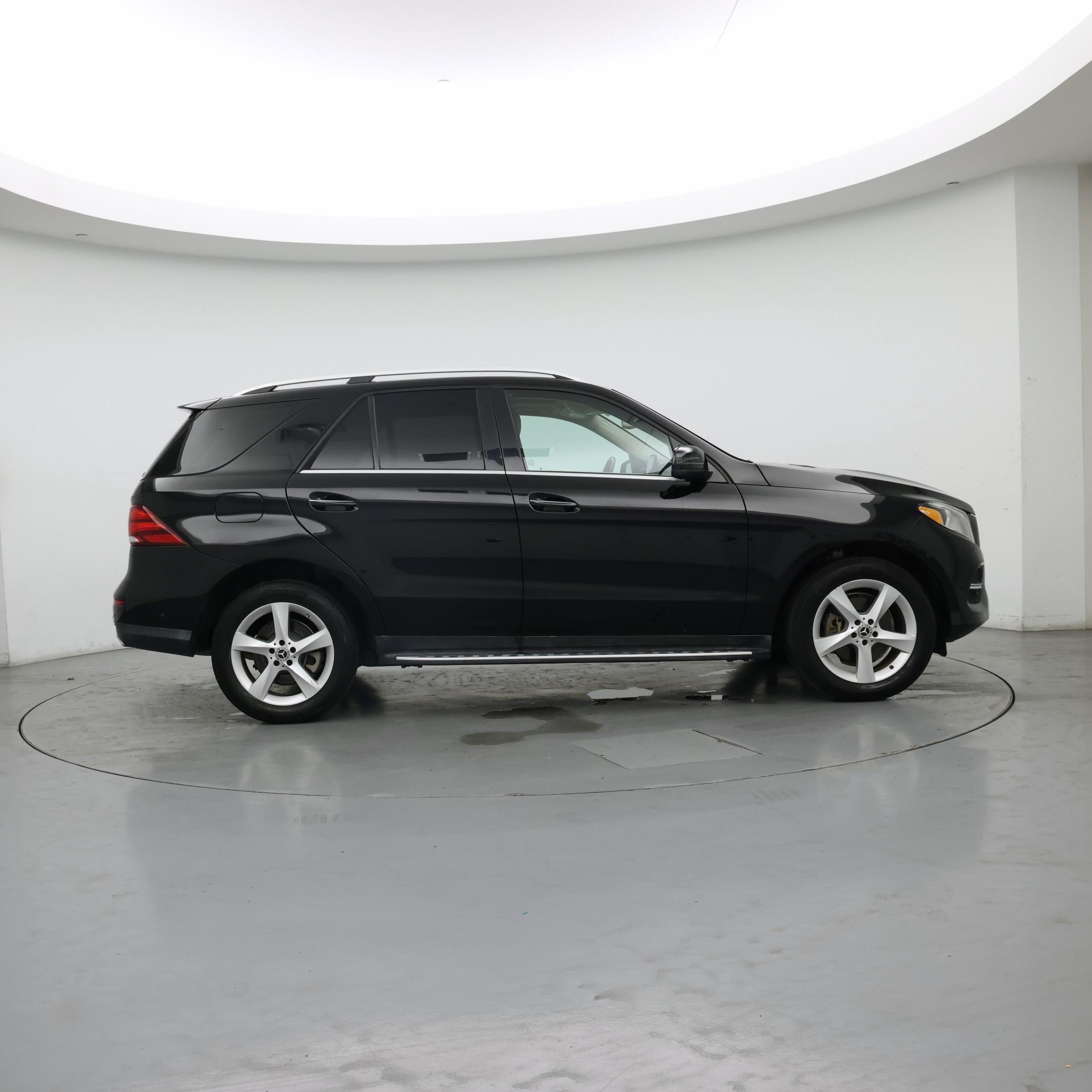 Thumbnail: 2018 Mercedes-Benz GLE - 7