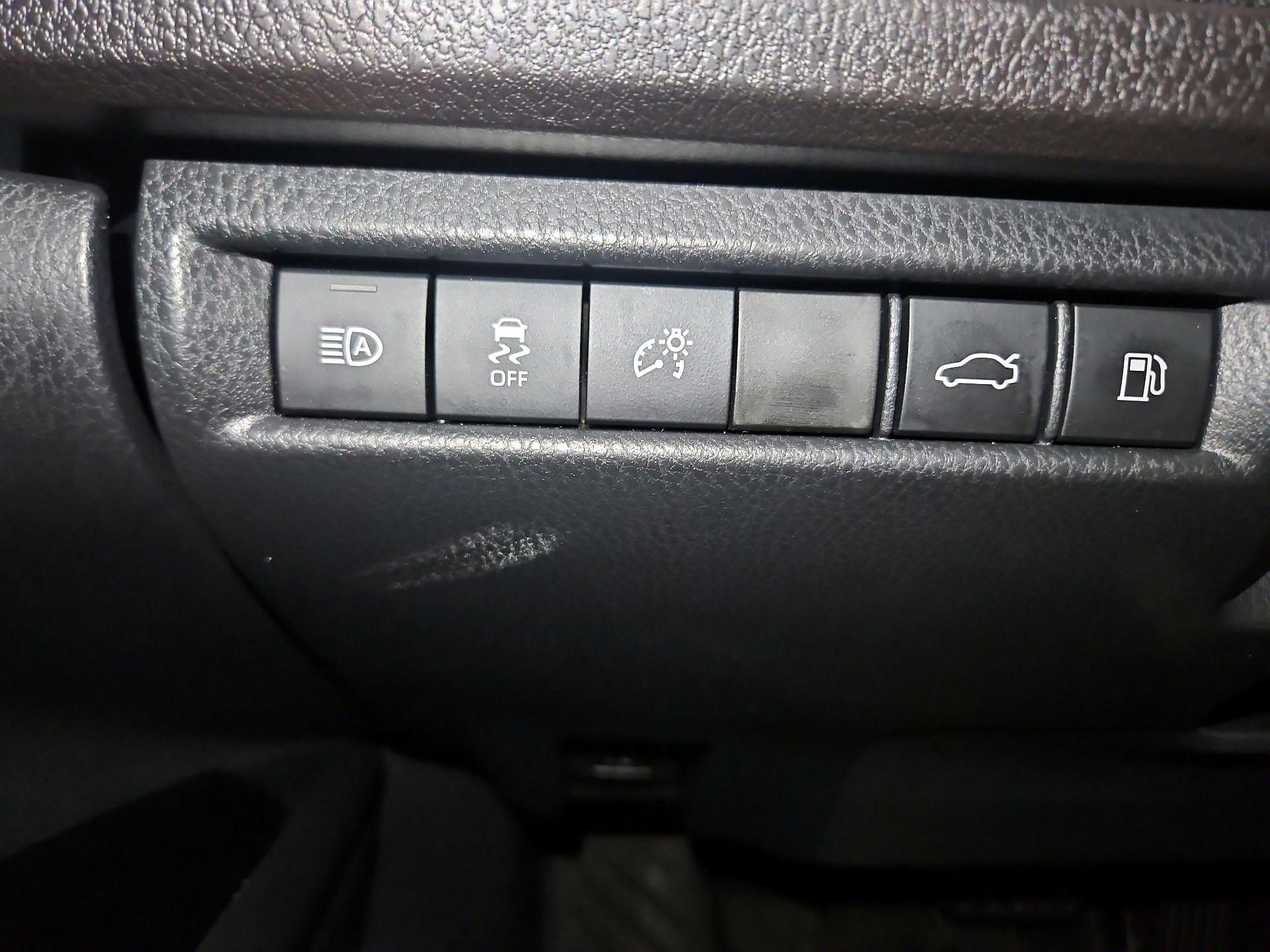 Thumbnail: 2026 Toyota Camry - 13