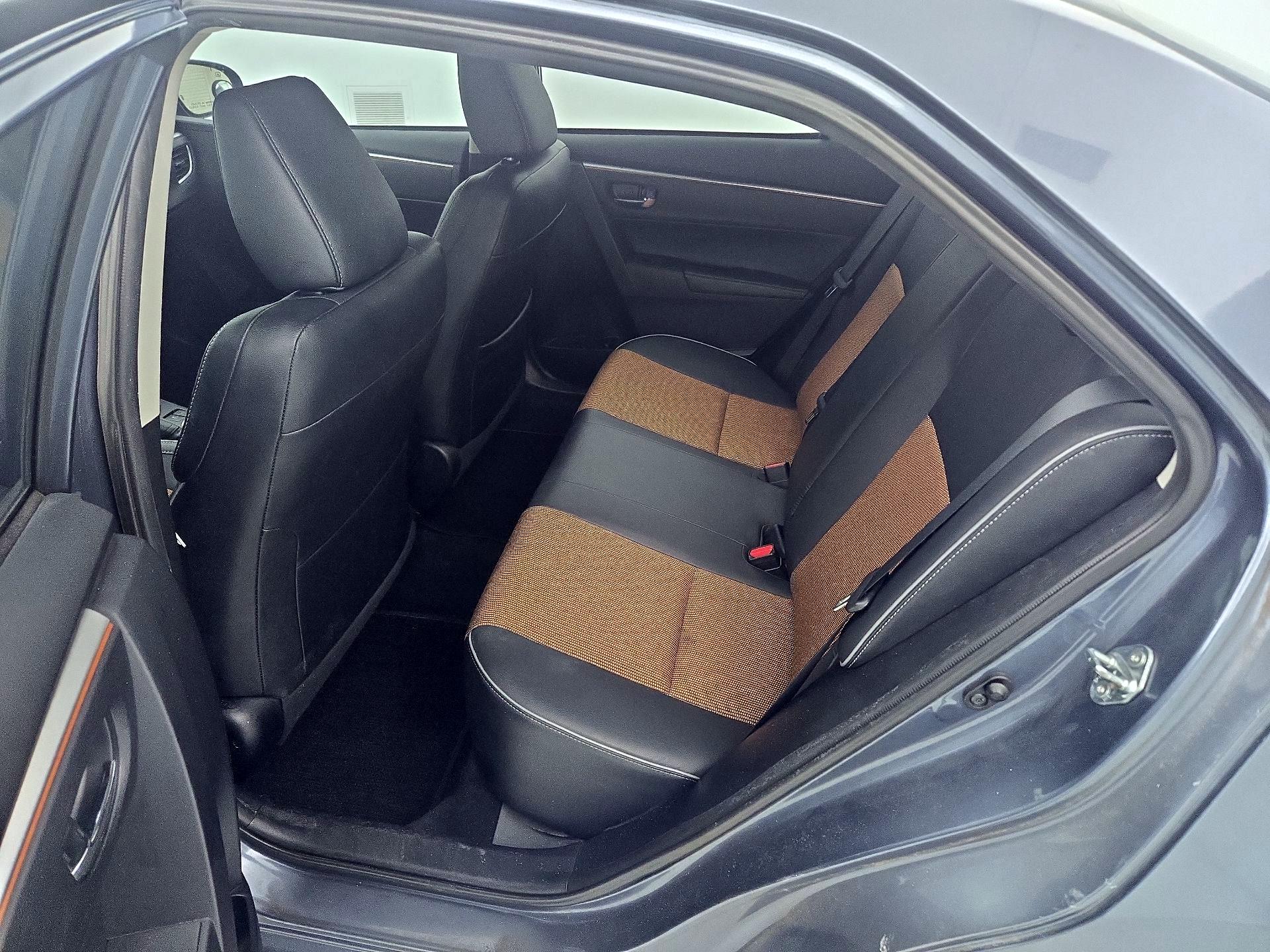 Thumbnail: 2014 Toyota Corolla - 19