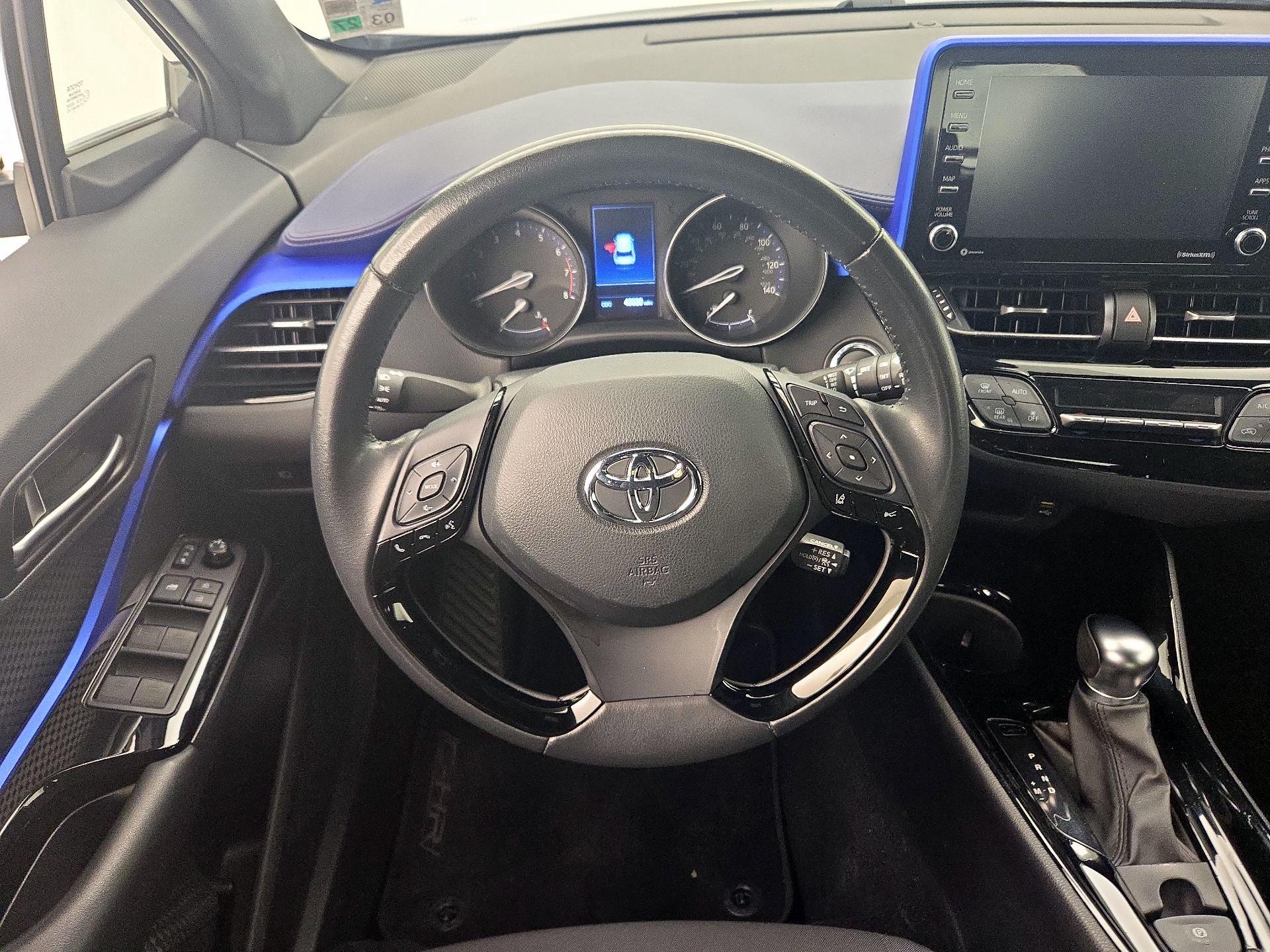 Thumbnail: 2022 Toyota C-HR - 10