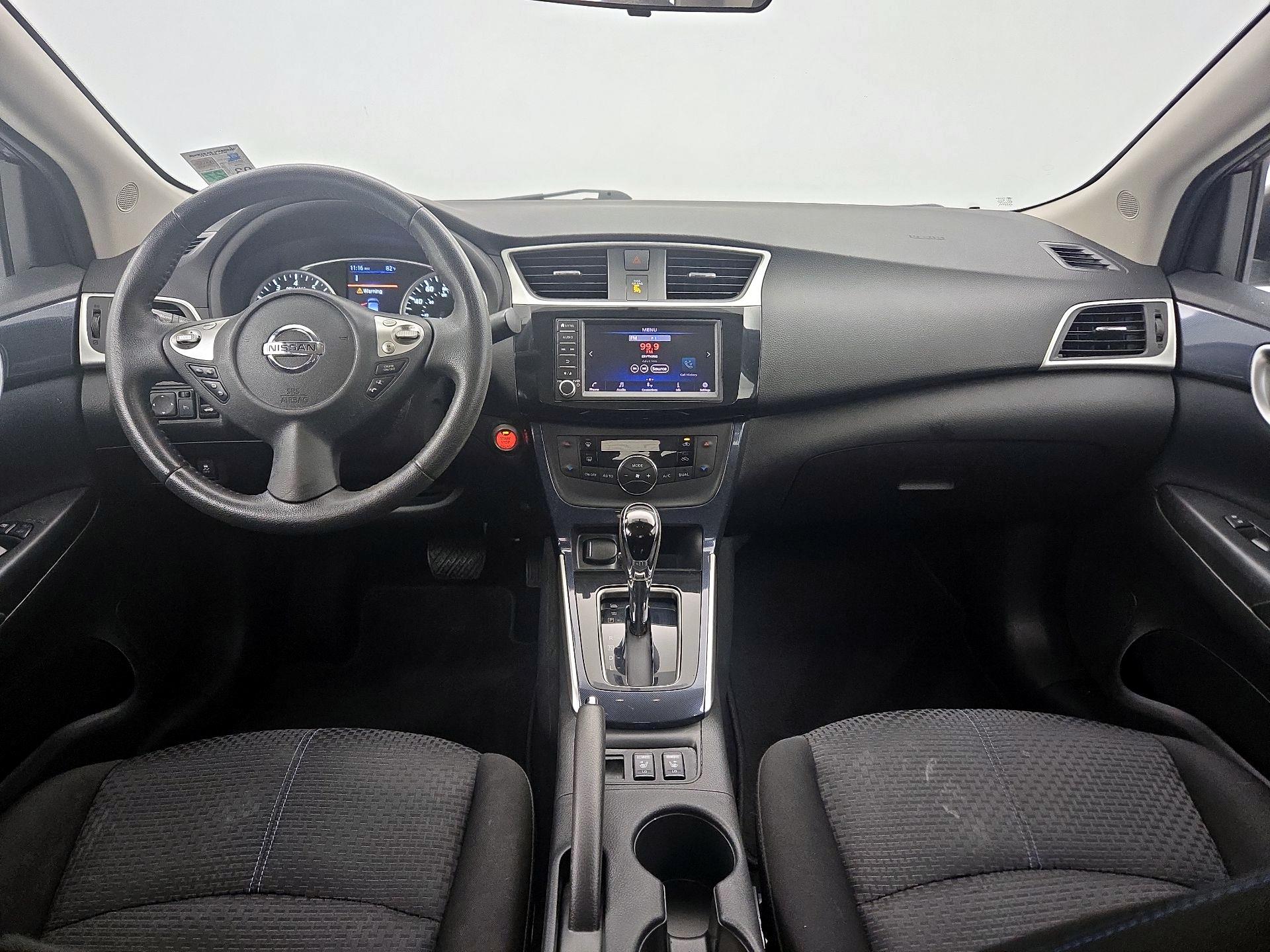 Thumbnail: 2019 Nissan Sentra - 9