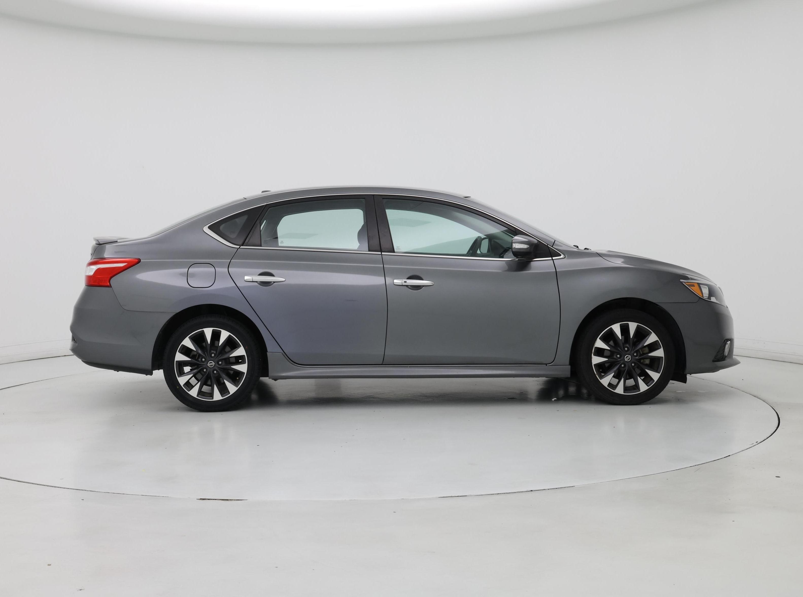 Thumbnail: 2019 Nissan Sentra - 7