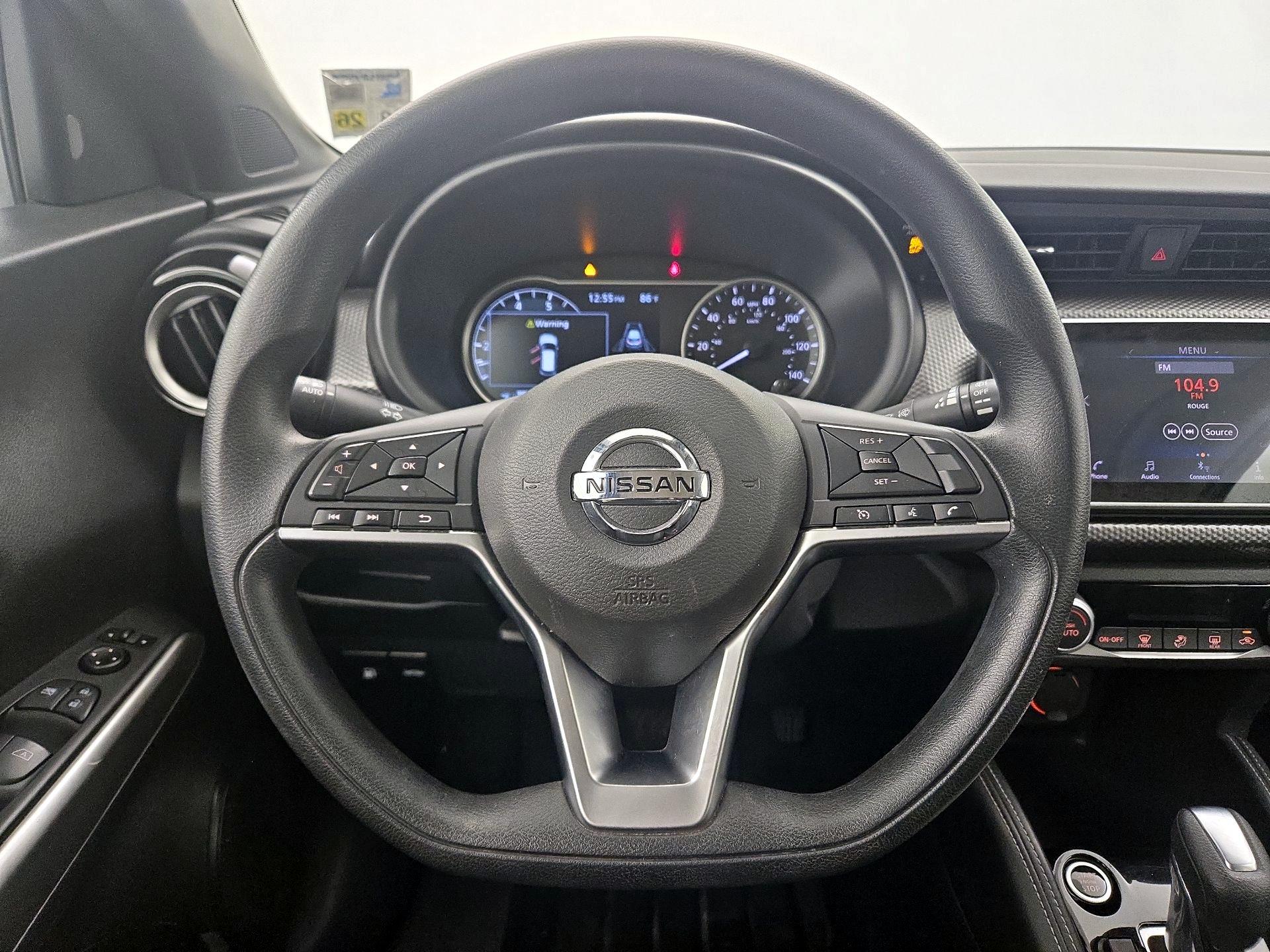 Thumbnail: 2020 Nissan Kicks - 10