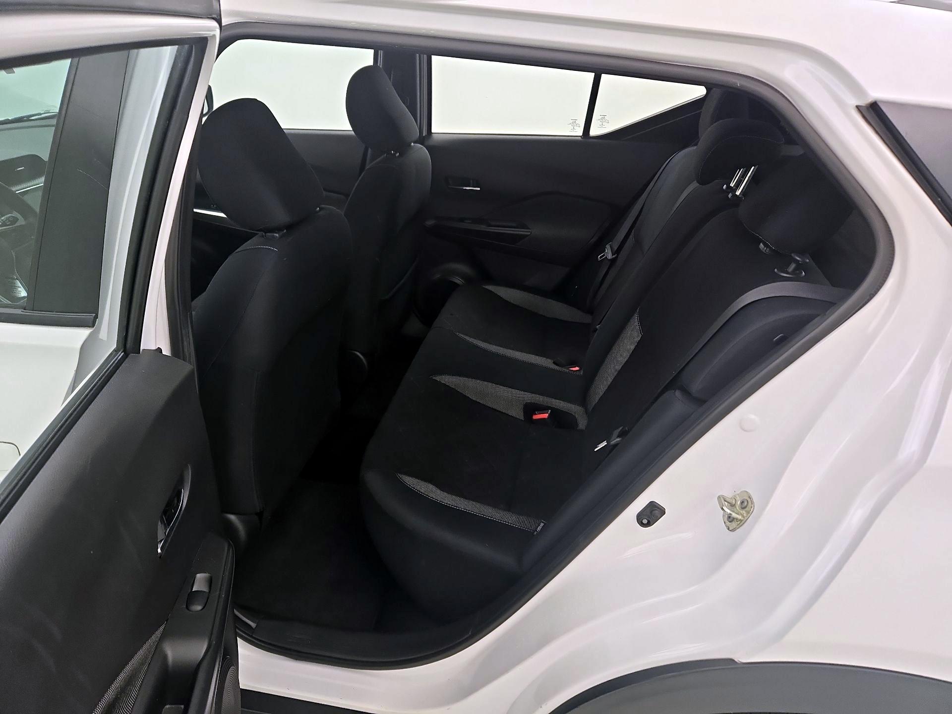 Thumbnail: 2020 Nissan Kicks - 18