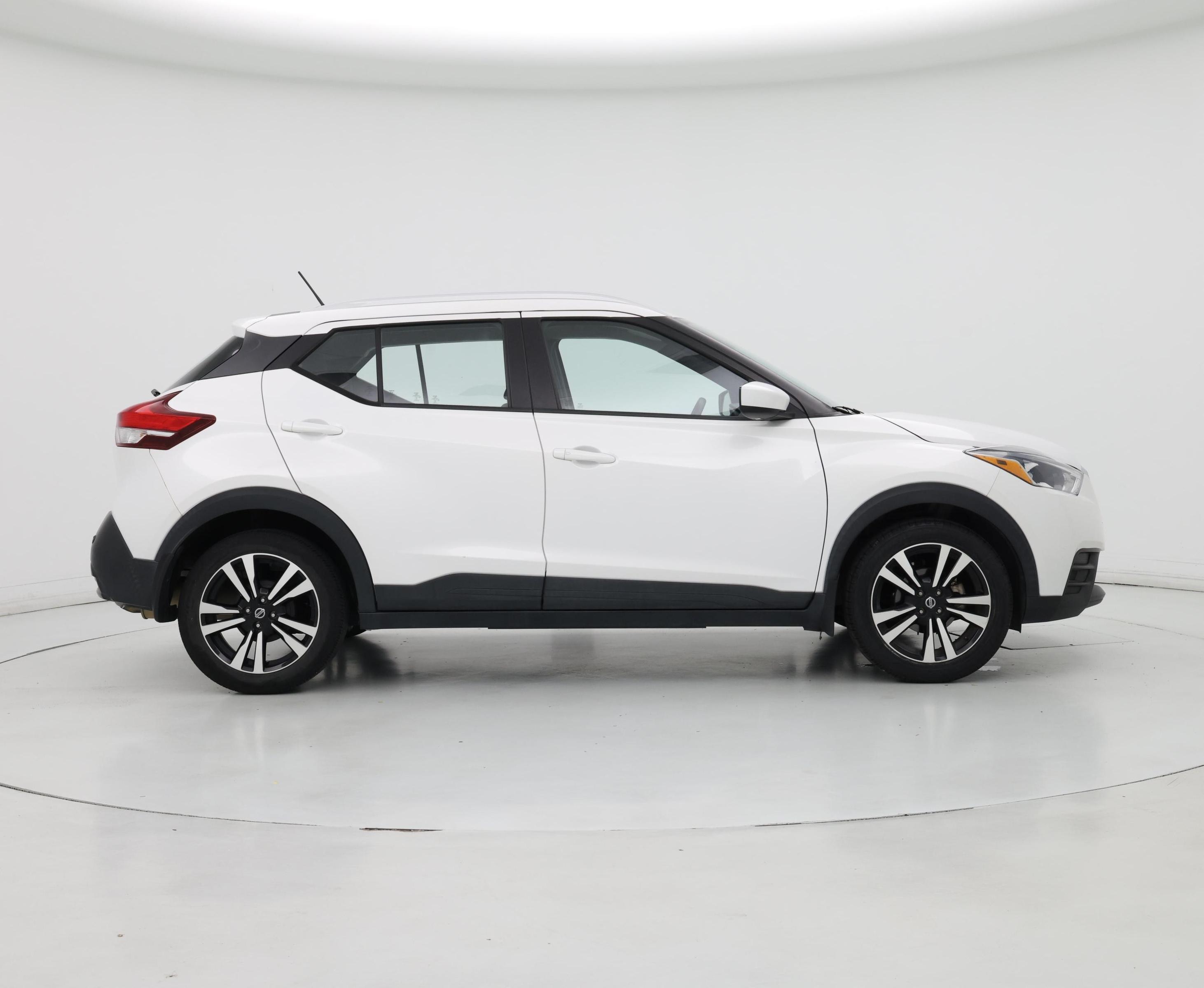 Thumbnail: 2020 Nissan Kicks - 7