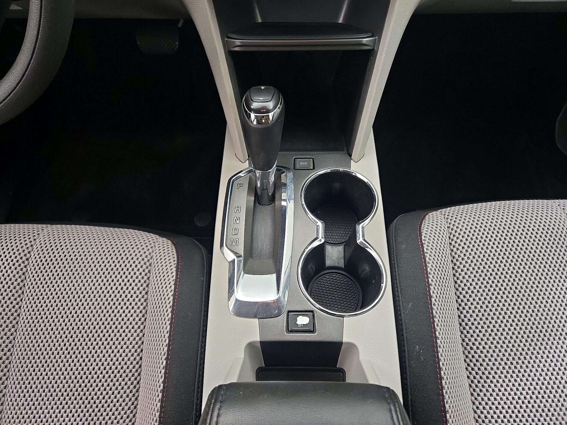 Thumbnail: 2017 GMC Terrain - 16