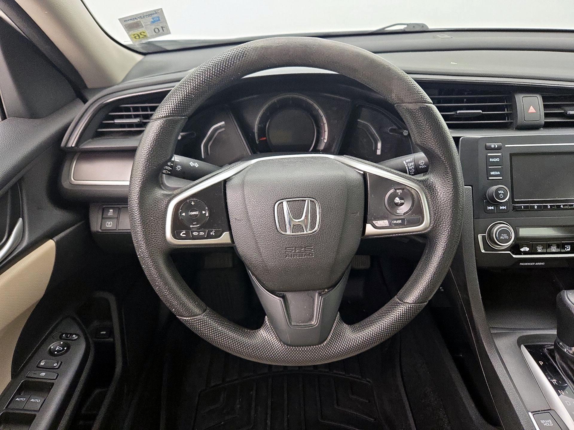 Thumbnail: 2016 Honda Civic - 10