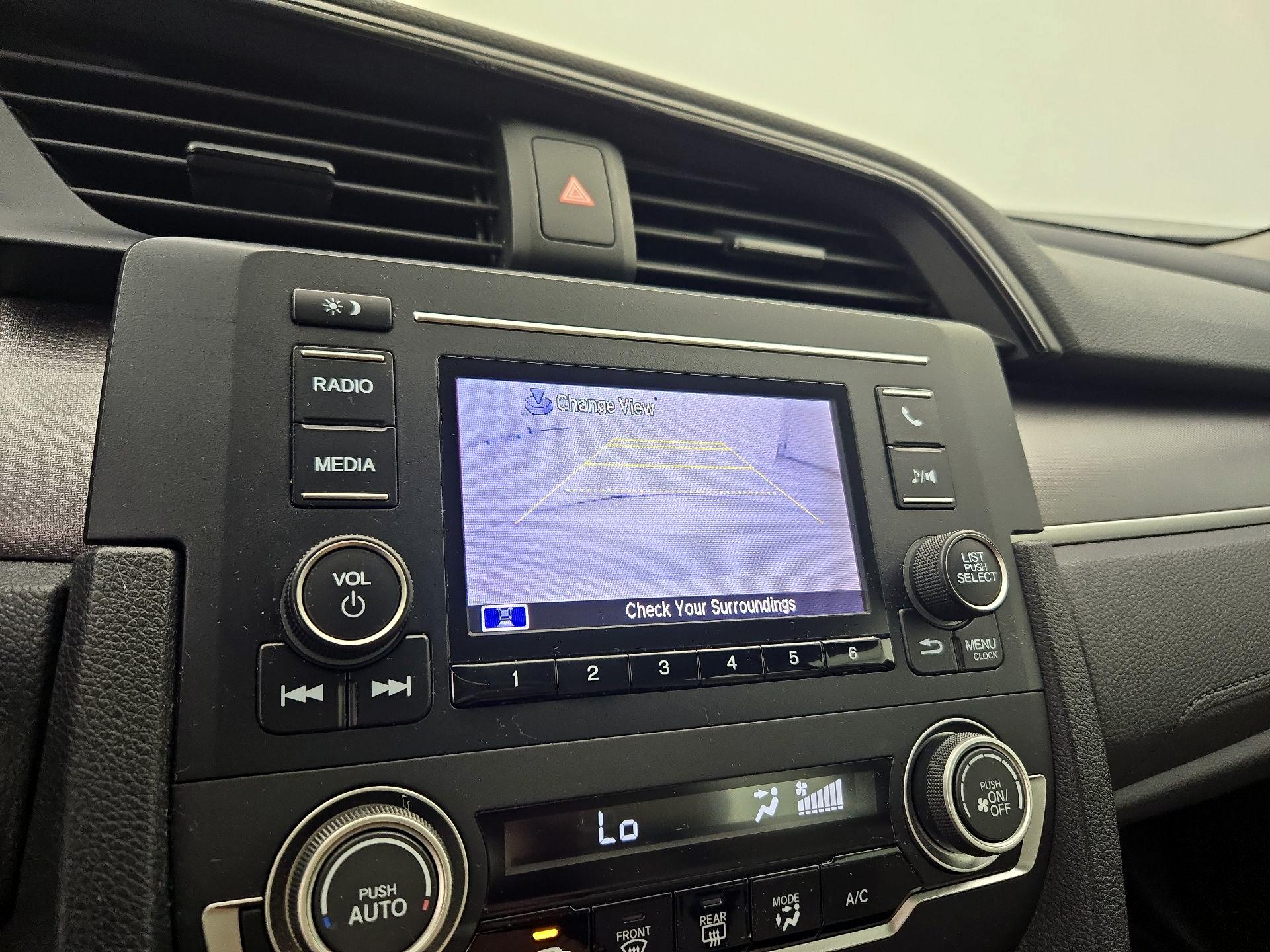 Thumbnail: 2016 Honda Civic - 14