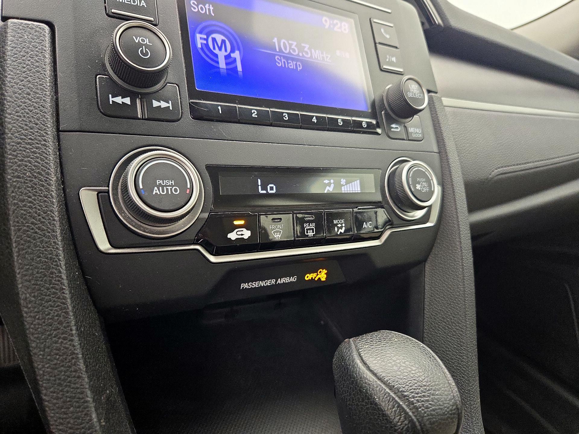 Thumbnail: 2016 Honda Civic - 16