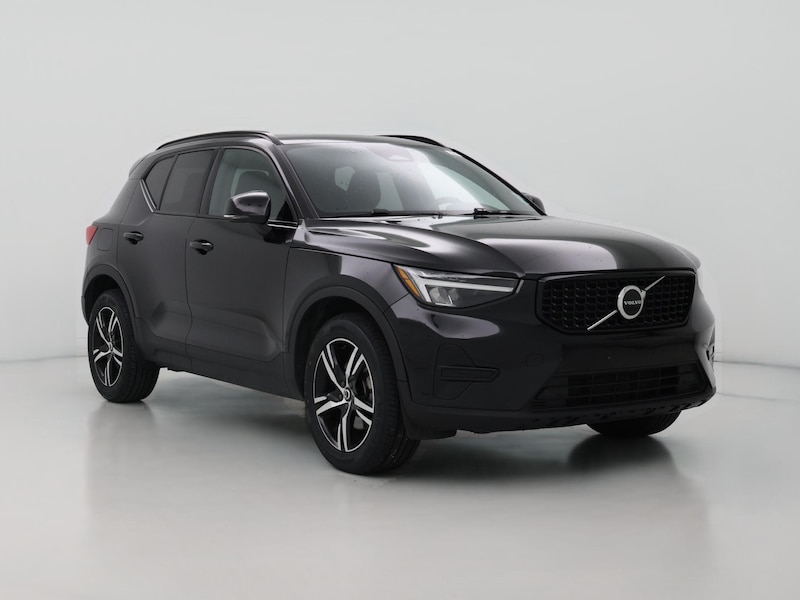 2024 Volvo XC40 B5 Core -
                  Covington, LA