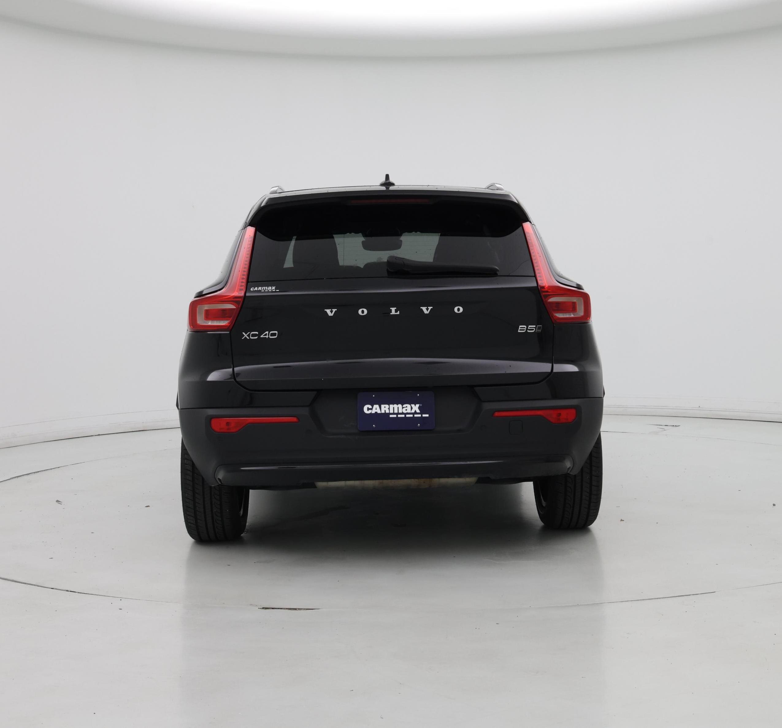 Thumbnail: 2024 Volvo XC40 - 6