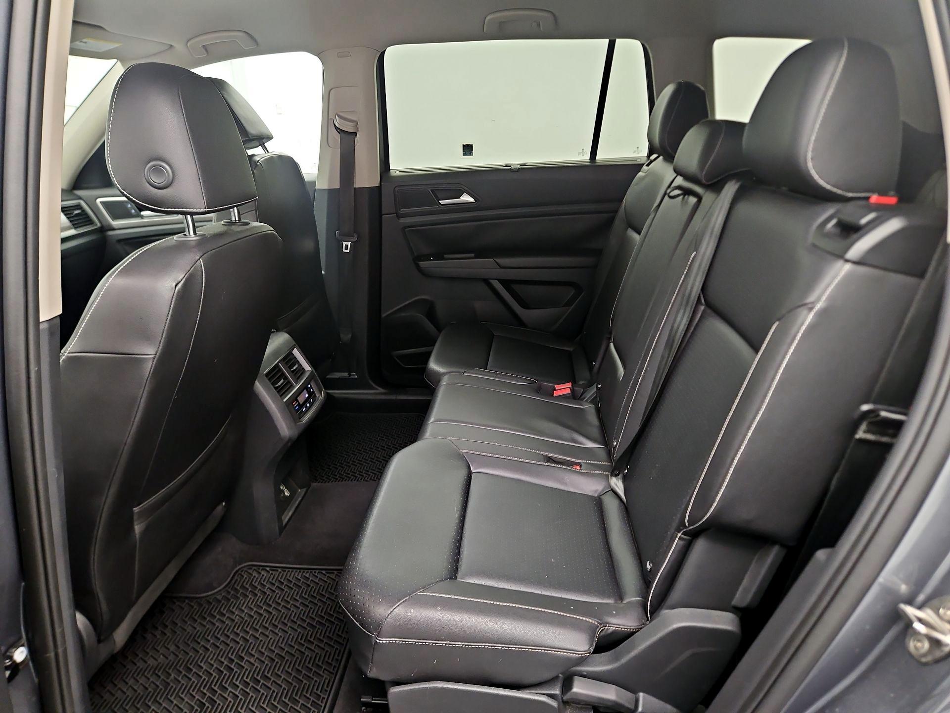 Thumbnail: 2021 Volkswagen Atlas - 18