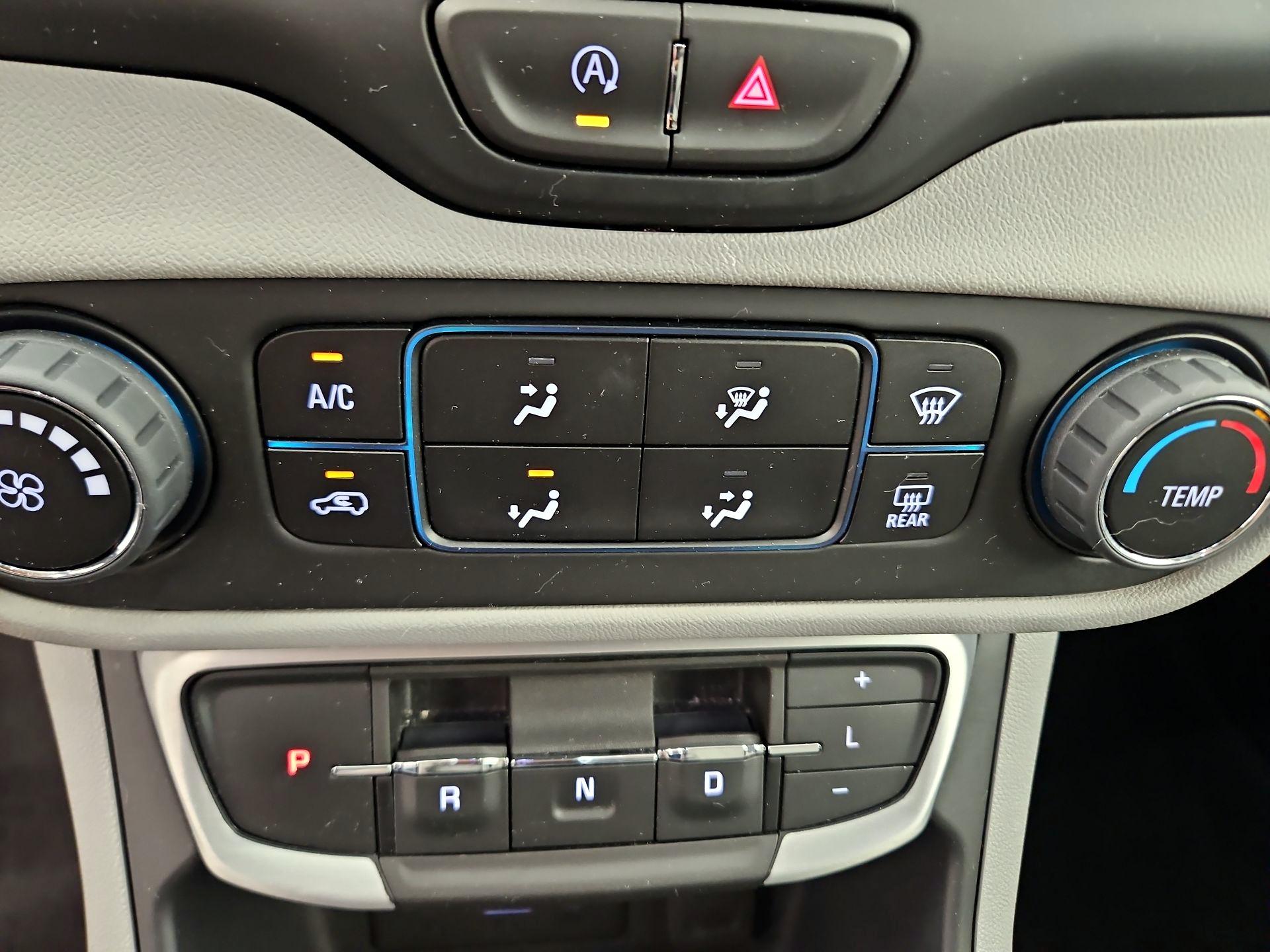 Thumbnail: 2024 GMC Terrain - 15