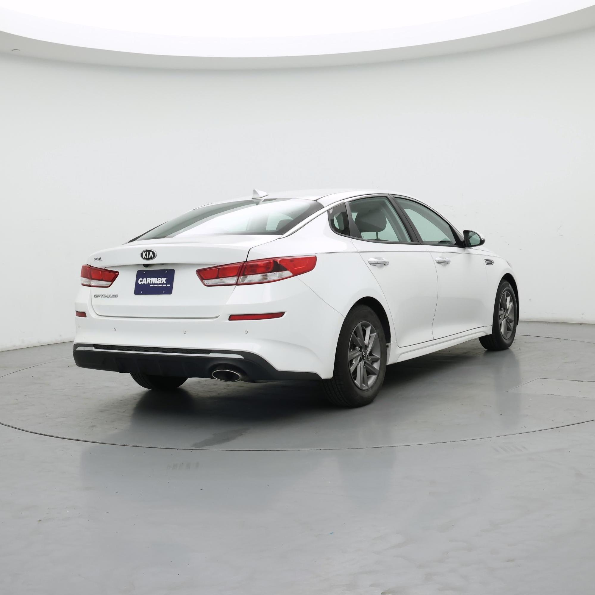 Thumbnail: 2019 Kia Optima - 8