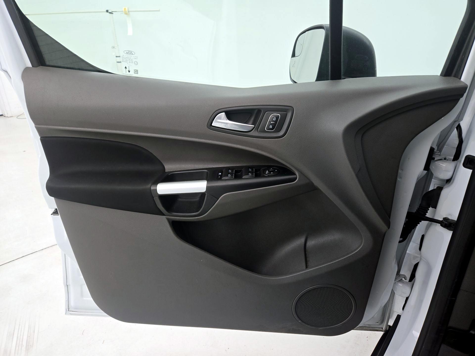 Thumbnail: 2022 Ford Transit Series - 12